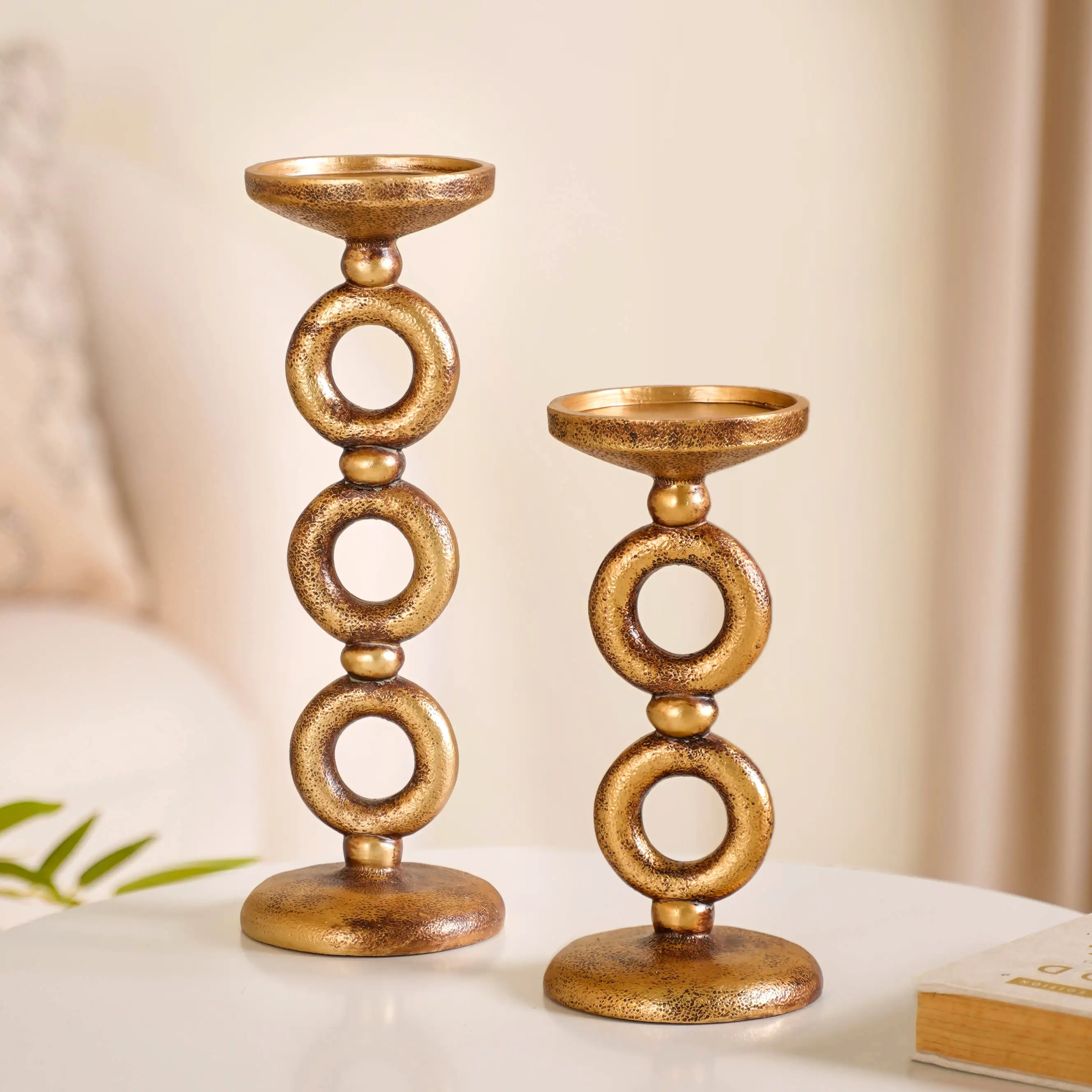 Antique Finish Rings Candle Stand Gold - Image 11