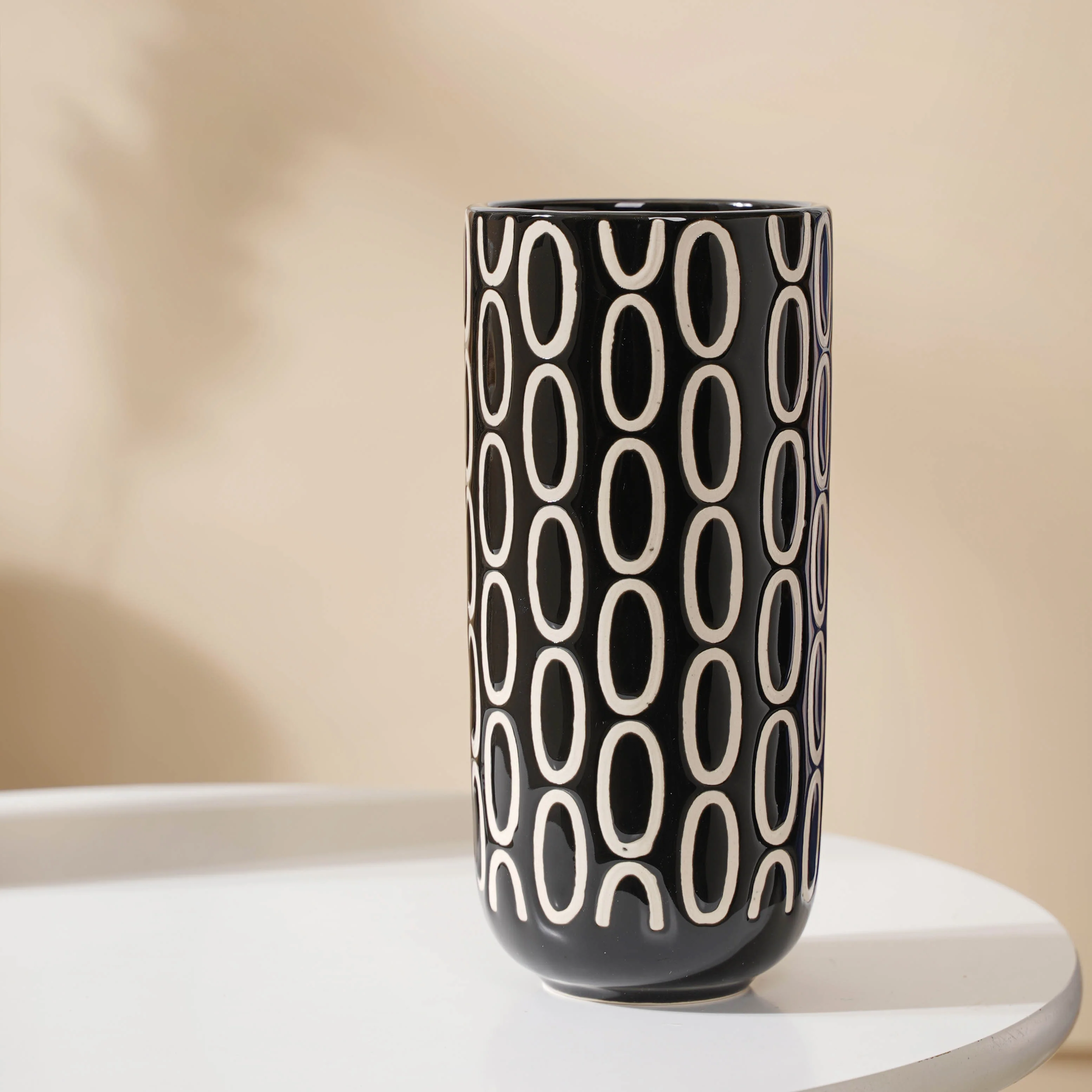 Artisanal Flower Vase - Image 4