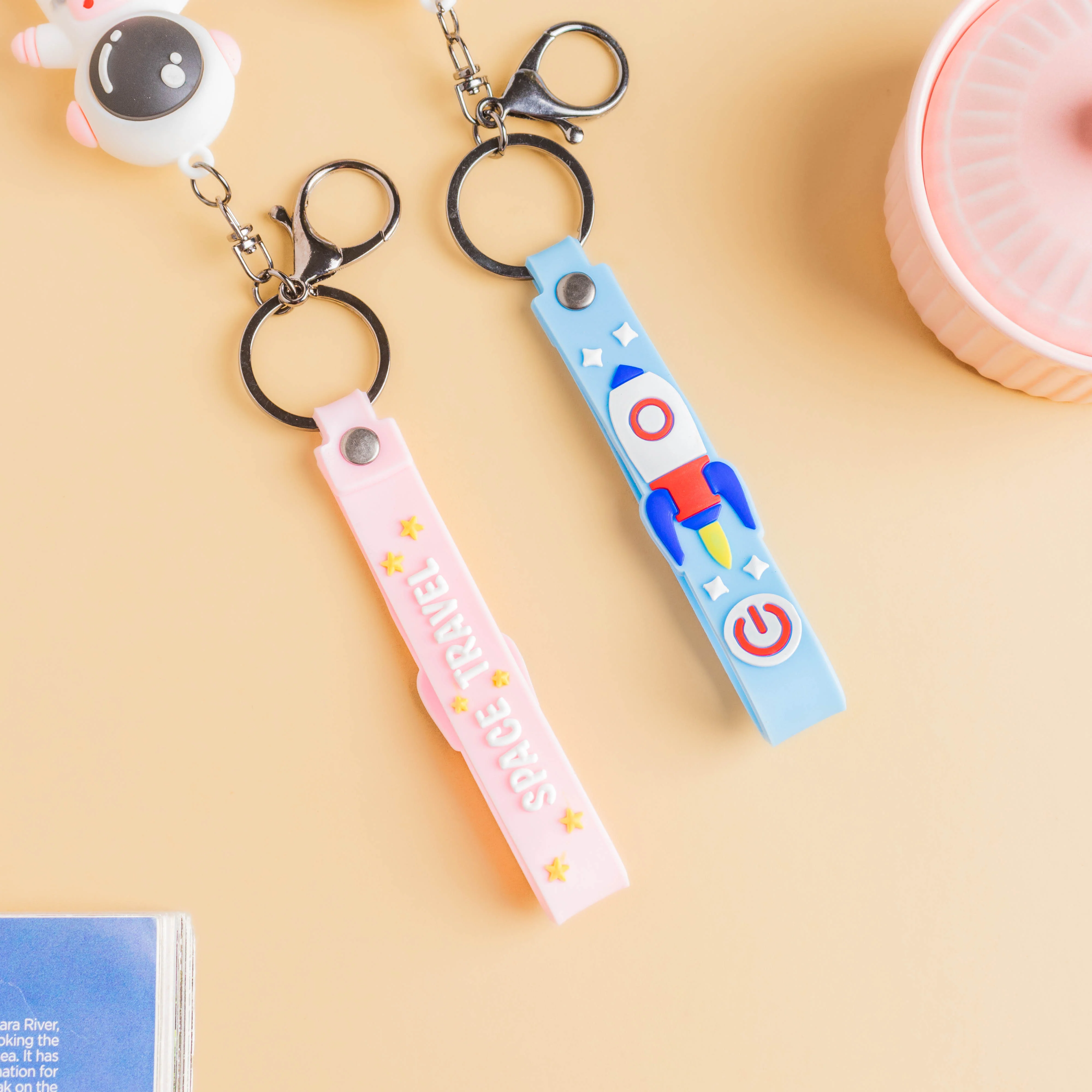 Astronaut Keychain - Image 5
