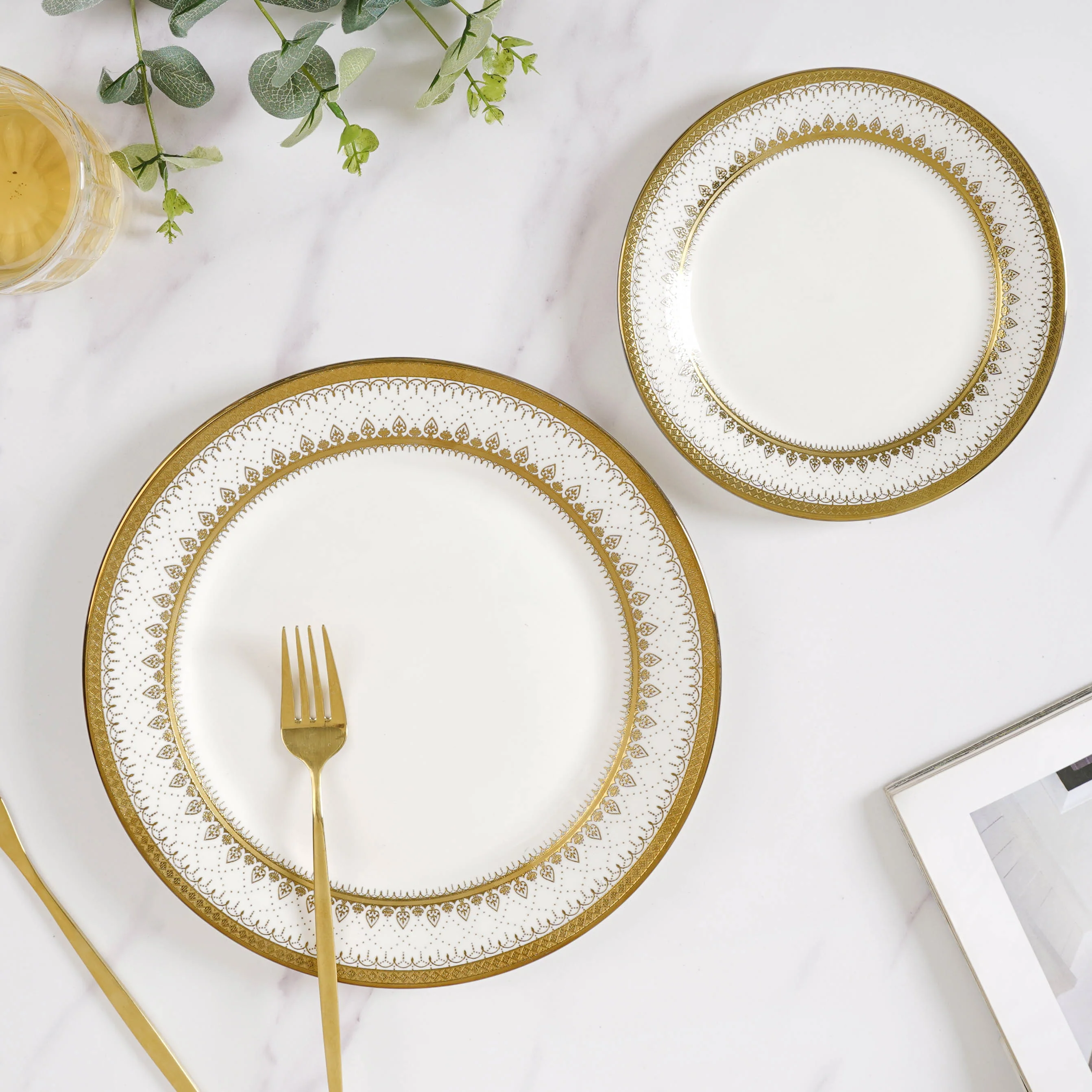 Aurelea Festive 27 Piece Dinner Set For 6 - Image 6