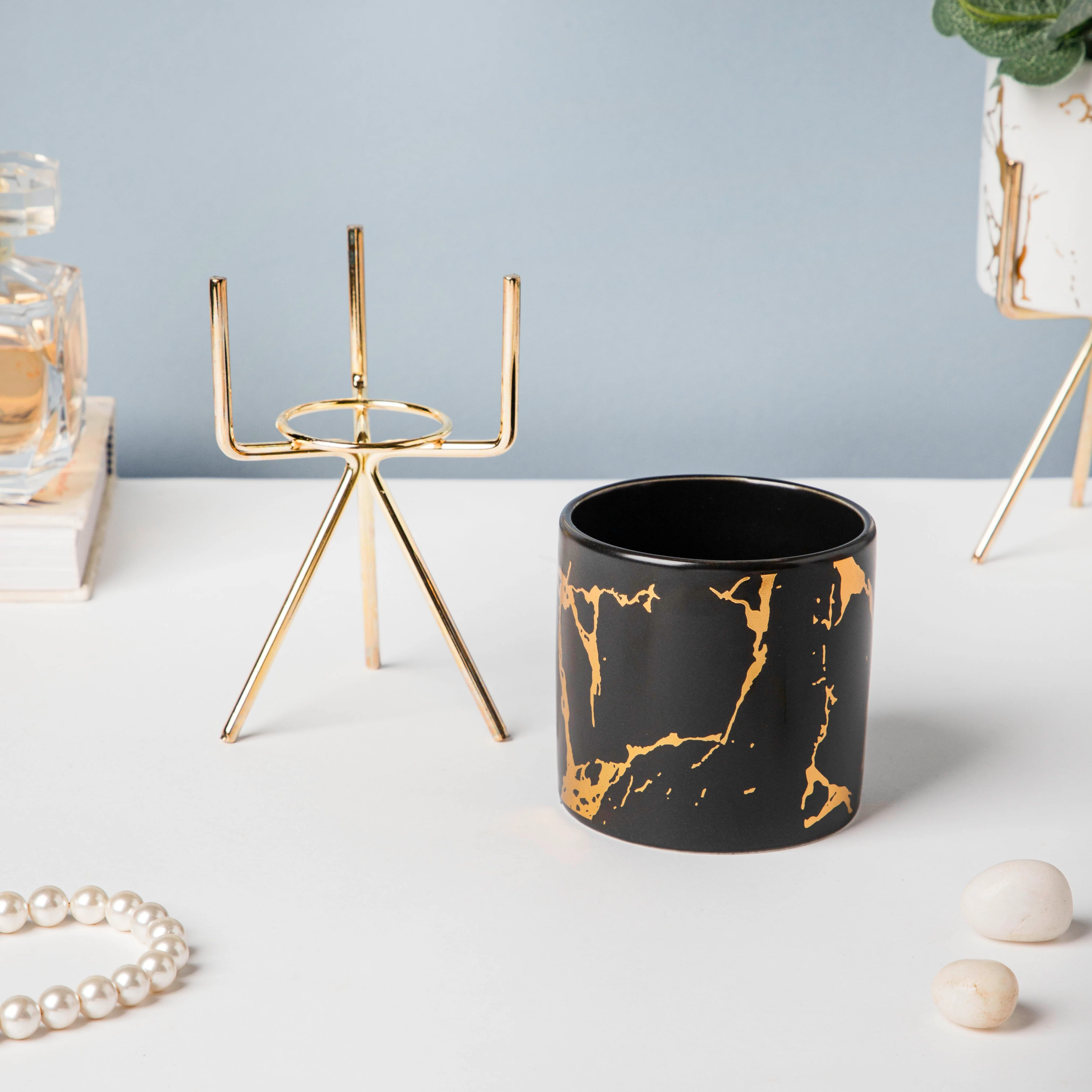 Cacti Frame Marble Ceramic Planter Black - Image 4