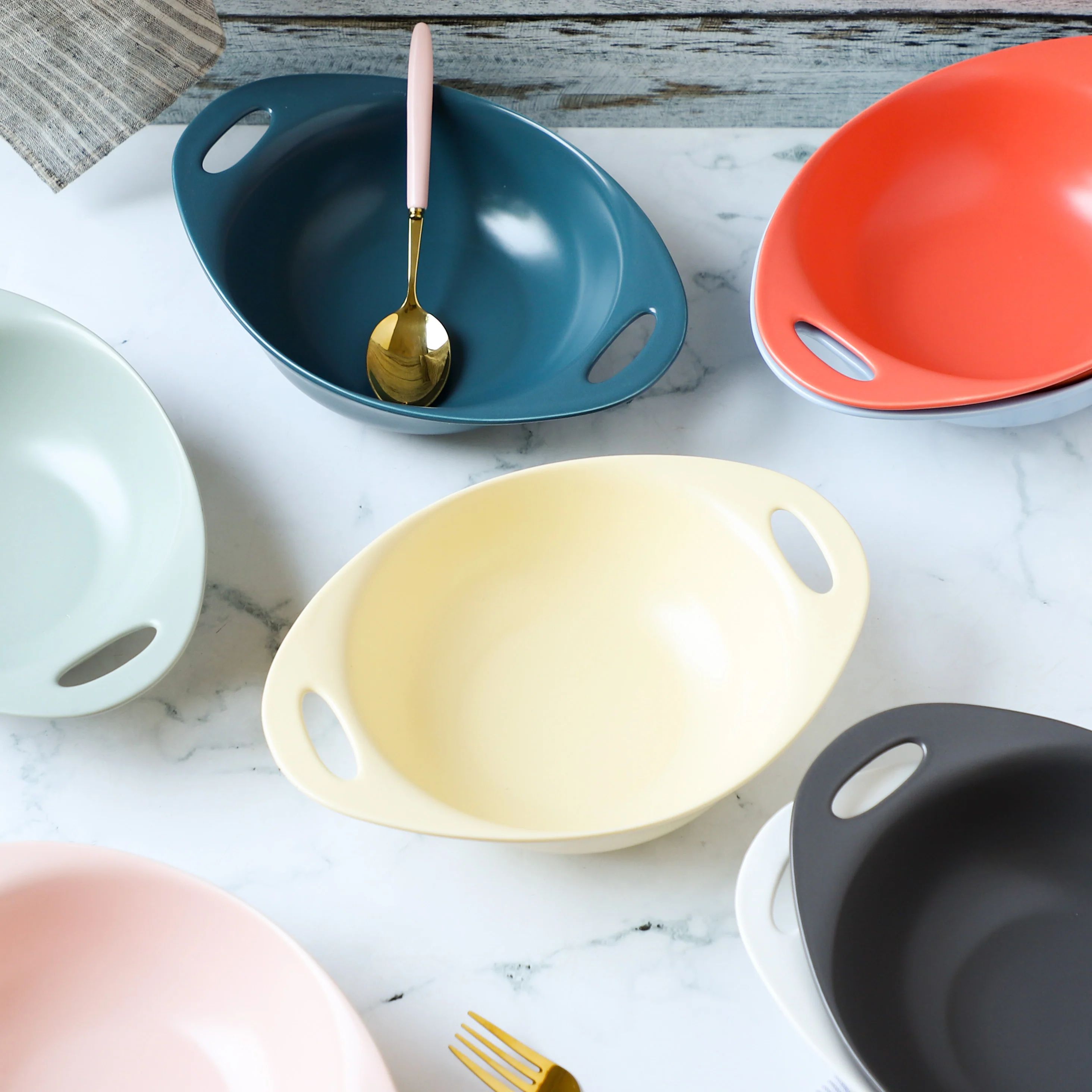 Baking Bowl With Handles Large - Image 16