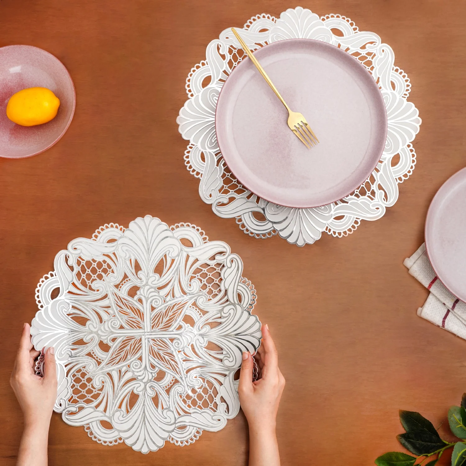 Baroque Bloom Table Mat White Silver Set Of 6 - Image 3