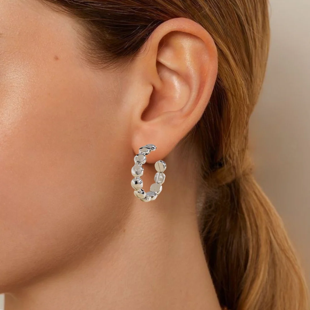 Beaded Chain Link Silver Hoop Earrings - Image 3