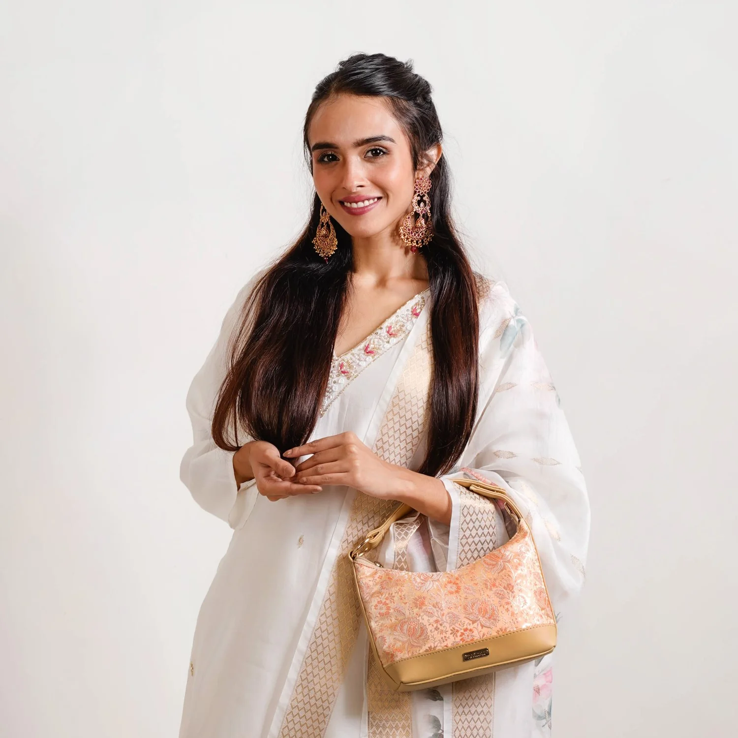 Beige Eden Handbag - Image 3