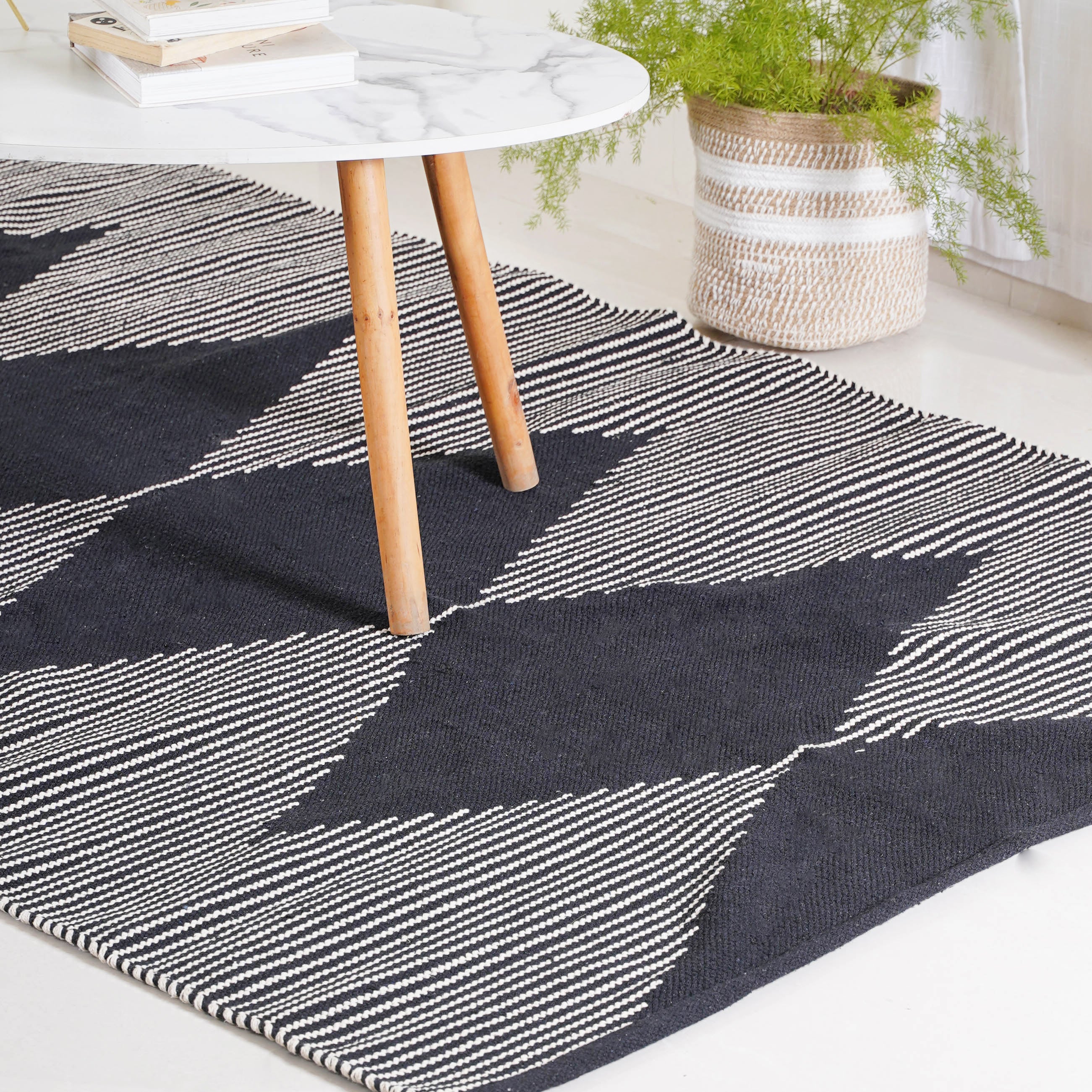 Black Diamond Rug for Living Room - Image 12
