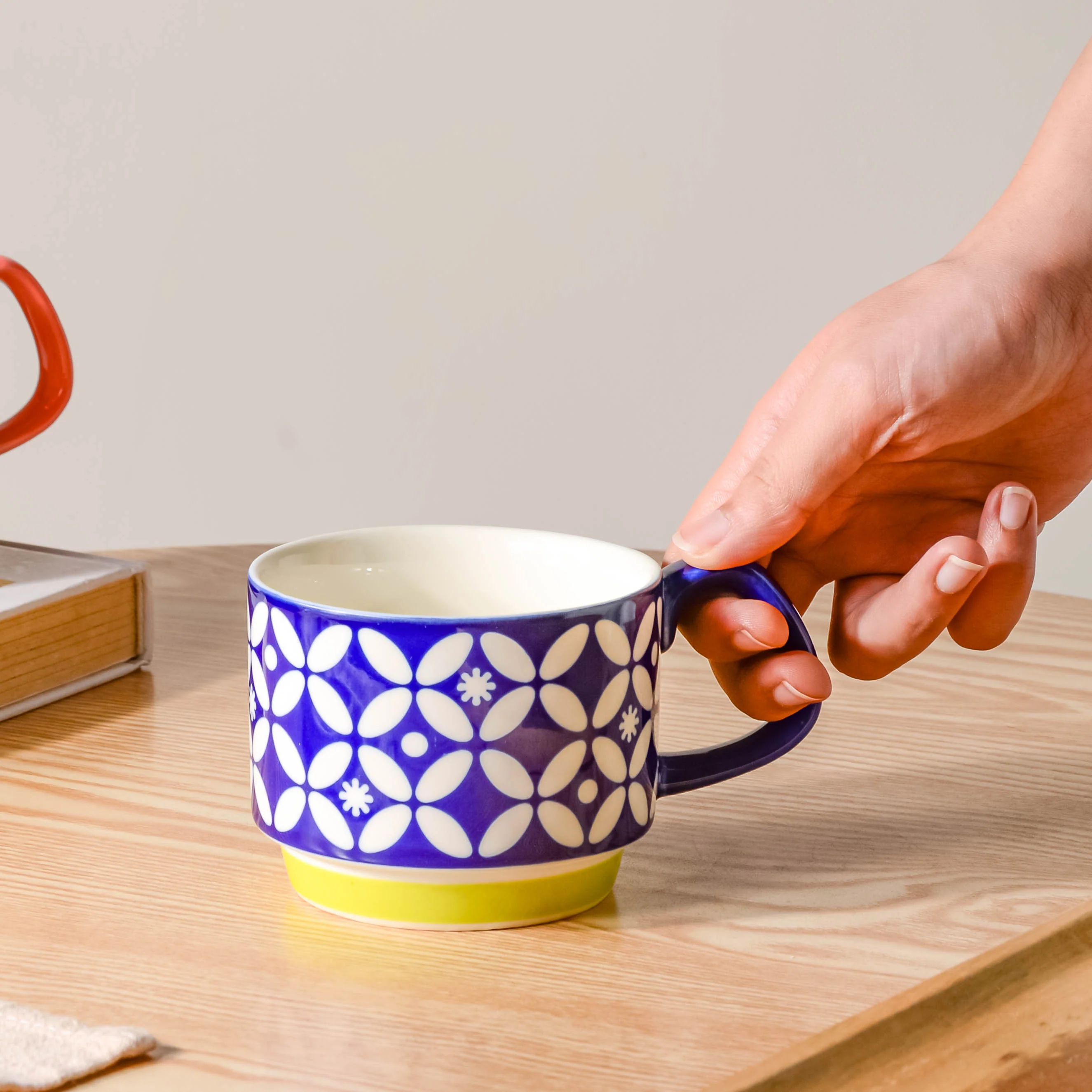 Blue And White Cup - Image 2