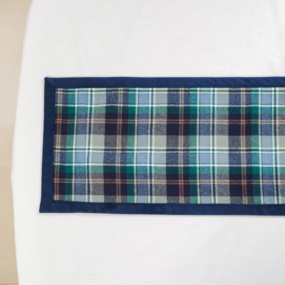 Blue Plaid Table Mat And Runner Set Of 7 - Image 9