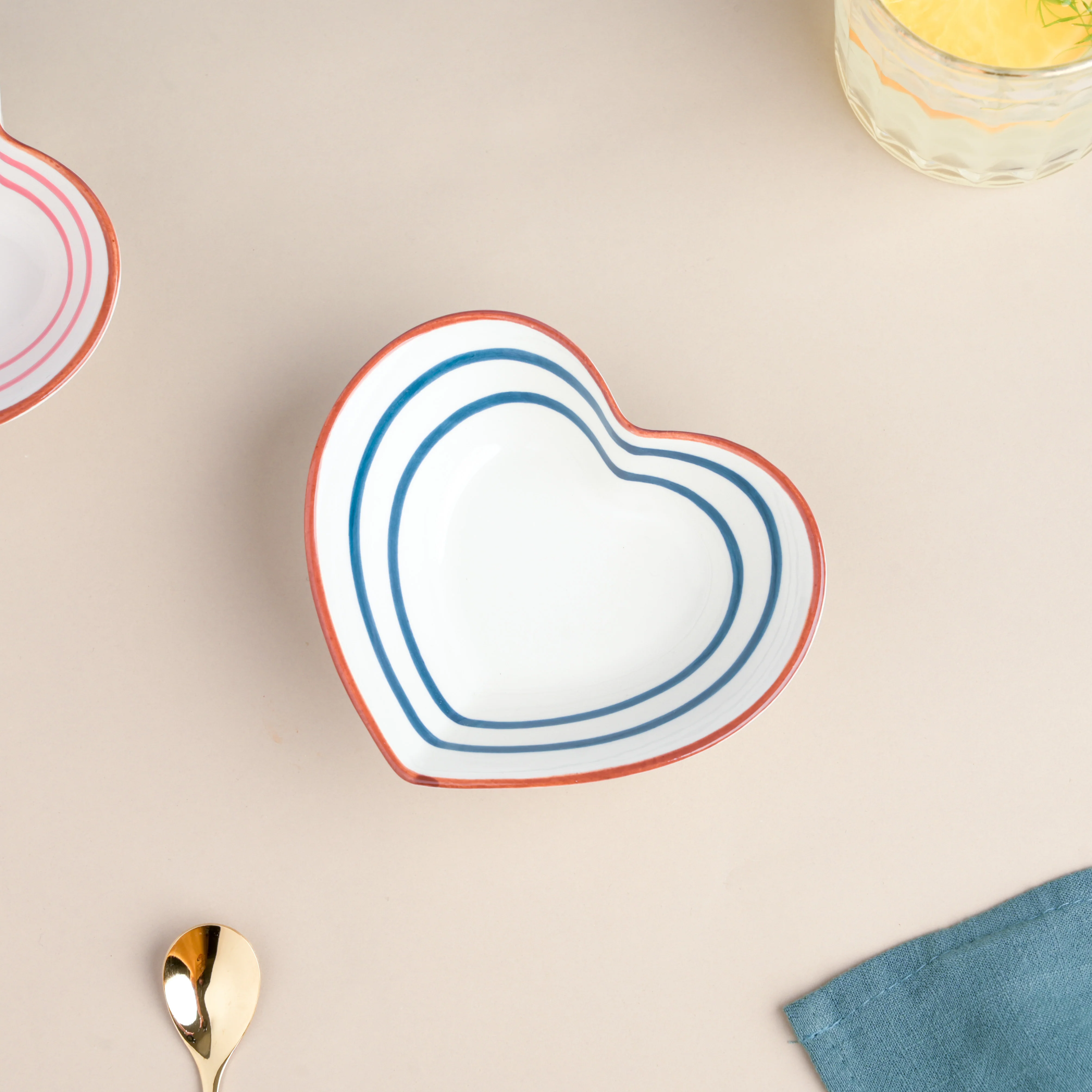 Blue Spiral 22 Piece Dinner Set For 6 - Image 9