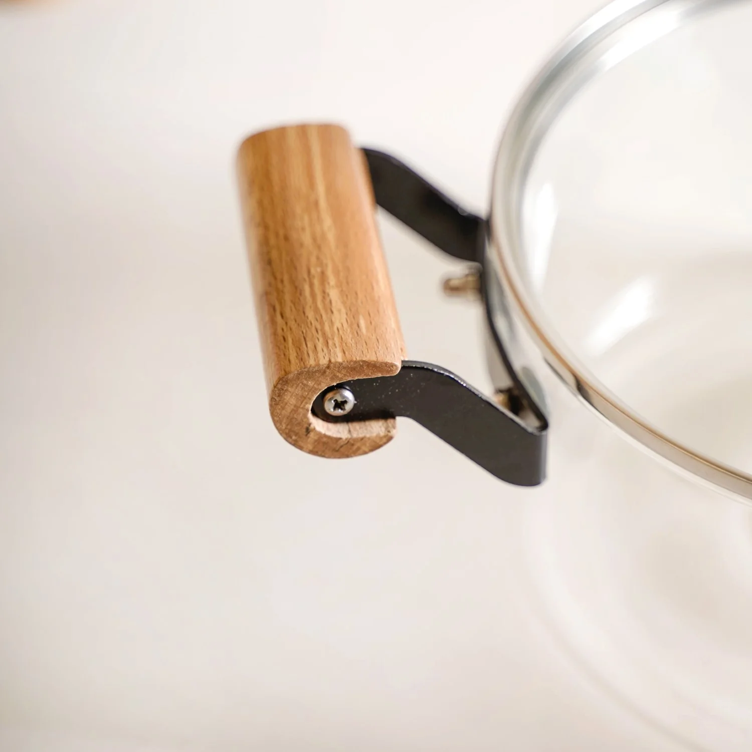 Borosilicate Simmer Pot With Lid And Handle Extra Large 5500ml - Image 7