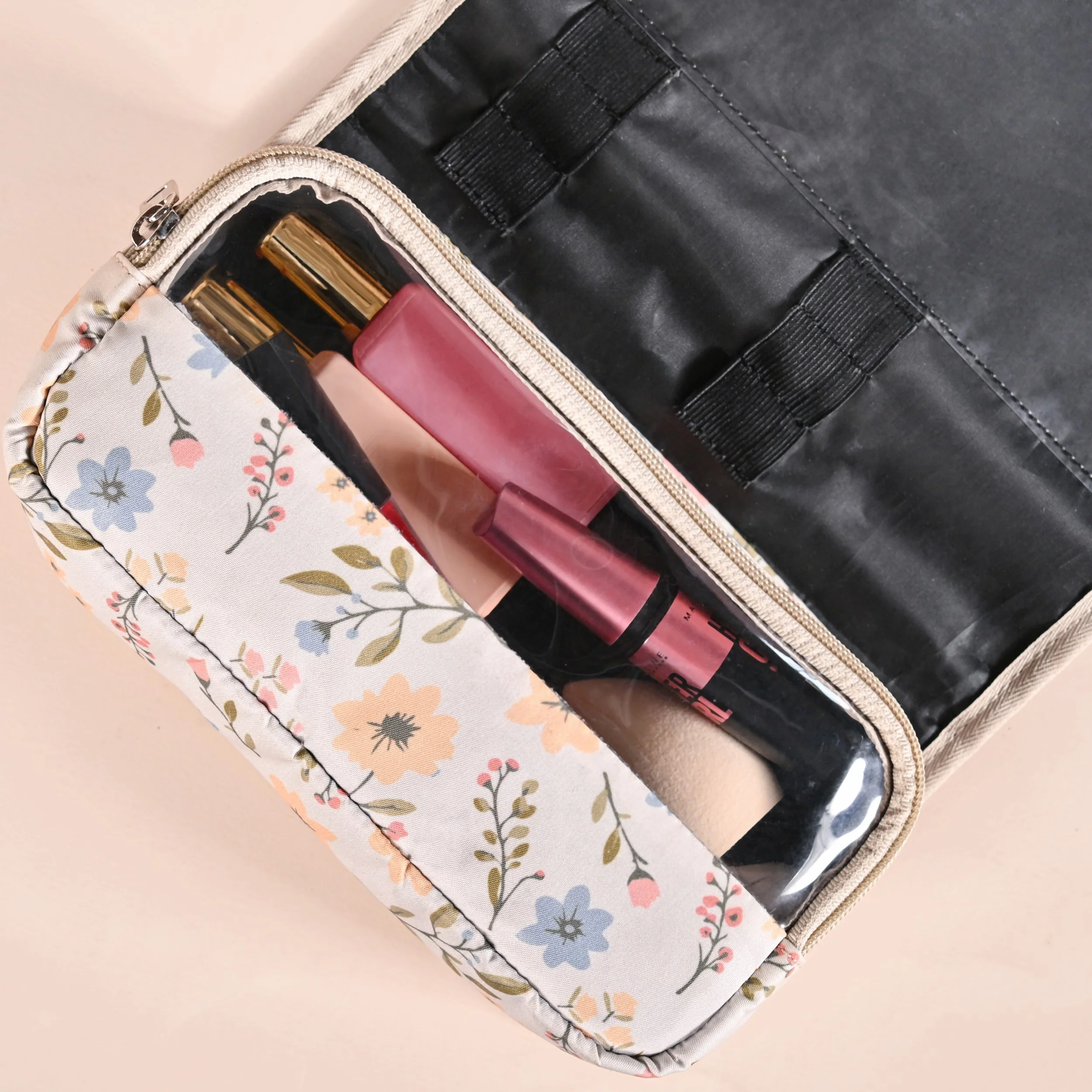 Botanic Foldable Travel Kit Bag - Image 7