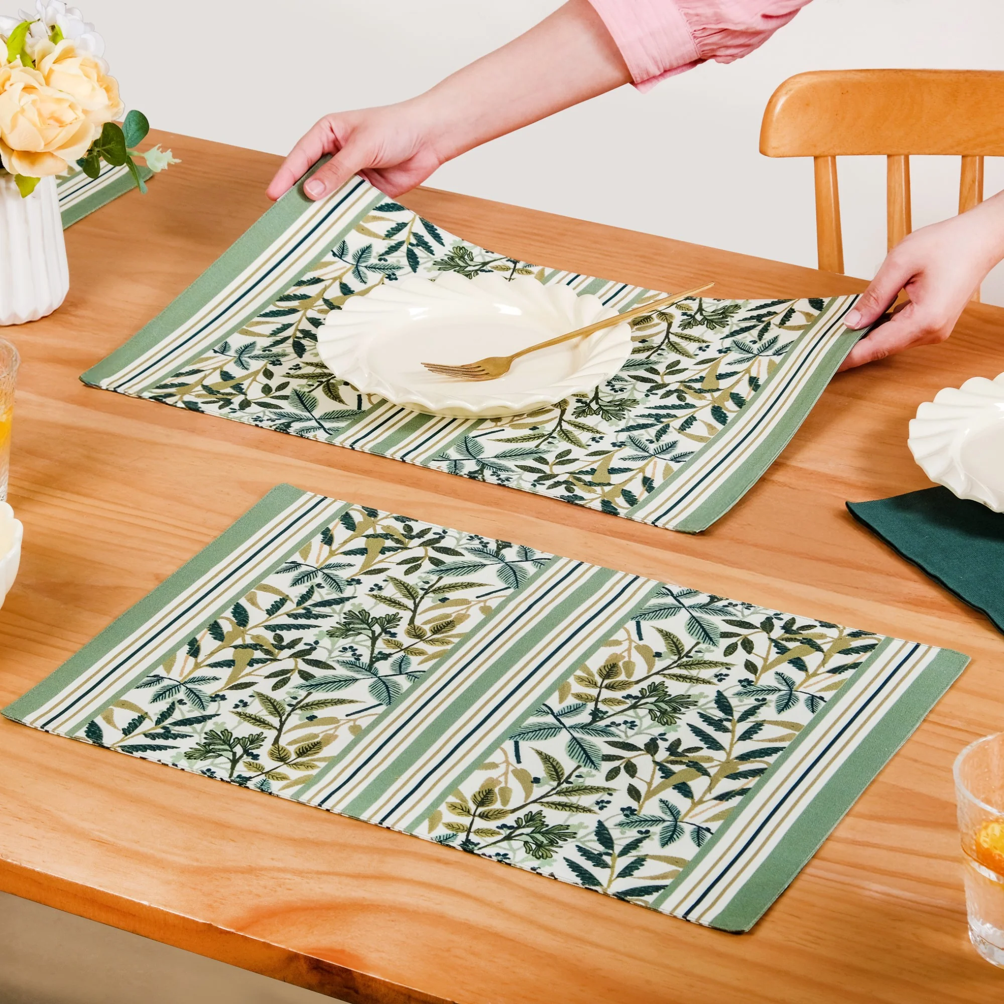 Botanica Cotton Placemat Set Of 4 - Image 3