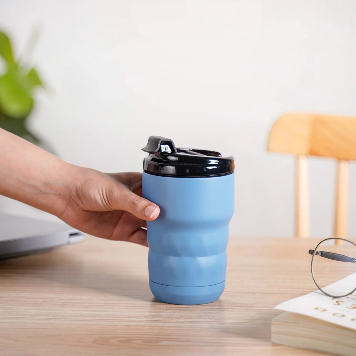 Brewster Easy Sip Copper Insulated Travel Mug Azure Blue 350ml - Image 2