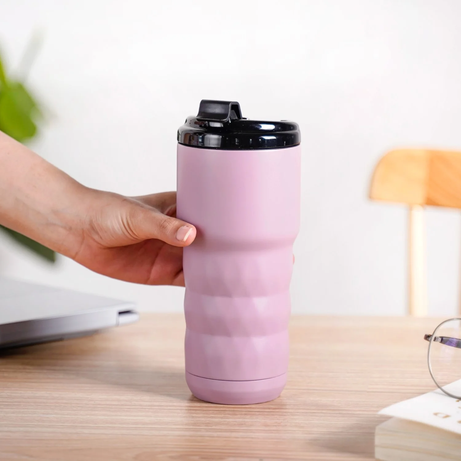 Brewster Grande Leakproof Travel Flask Wistful Mauve 590ml - Image 3