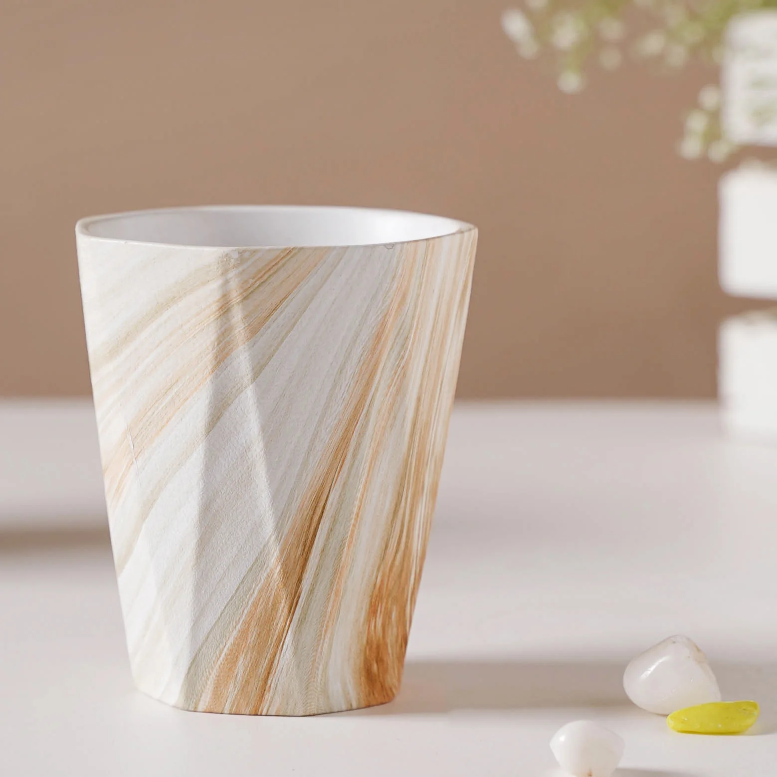 Carrara Brown Planter With Coaster - Image 8