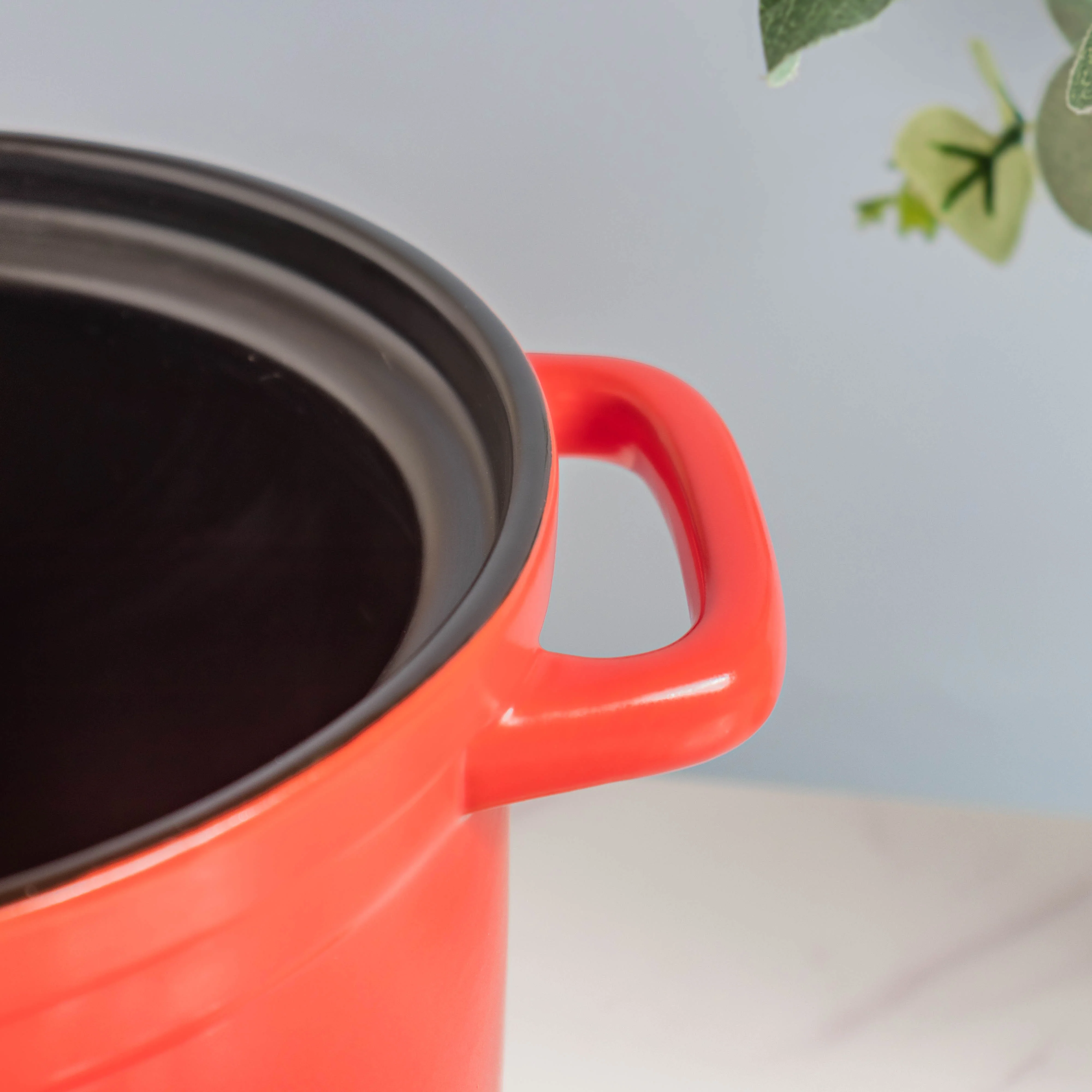 Ceramic Stock Pot With Lid Medium - Image 8