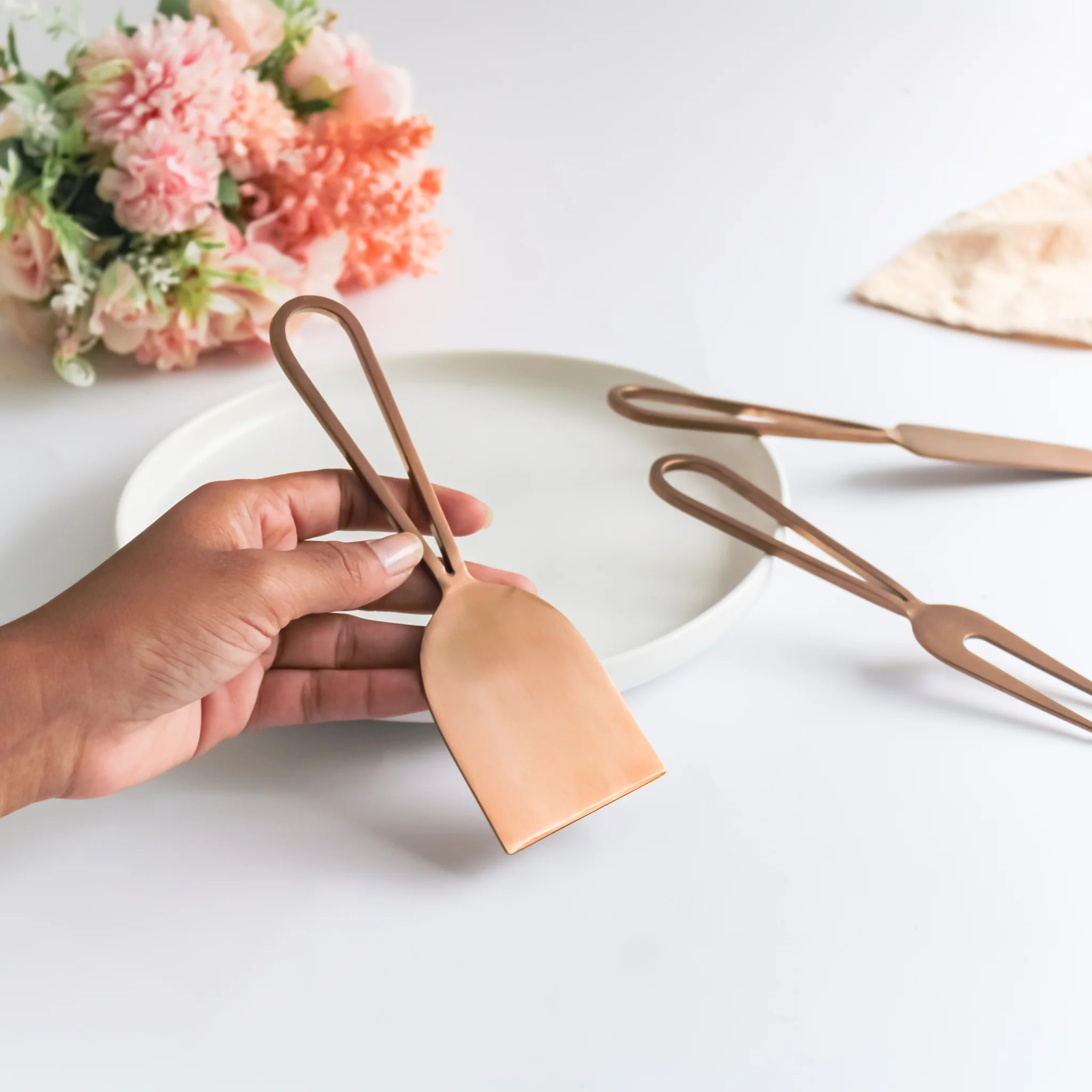 Cheese Knife Set of 3 - Rose Gold - Image 8