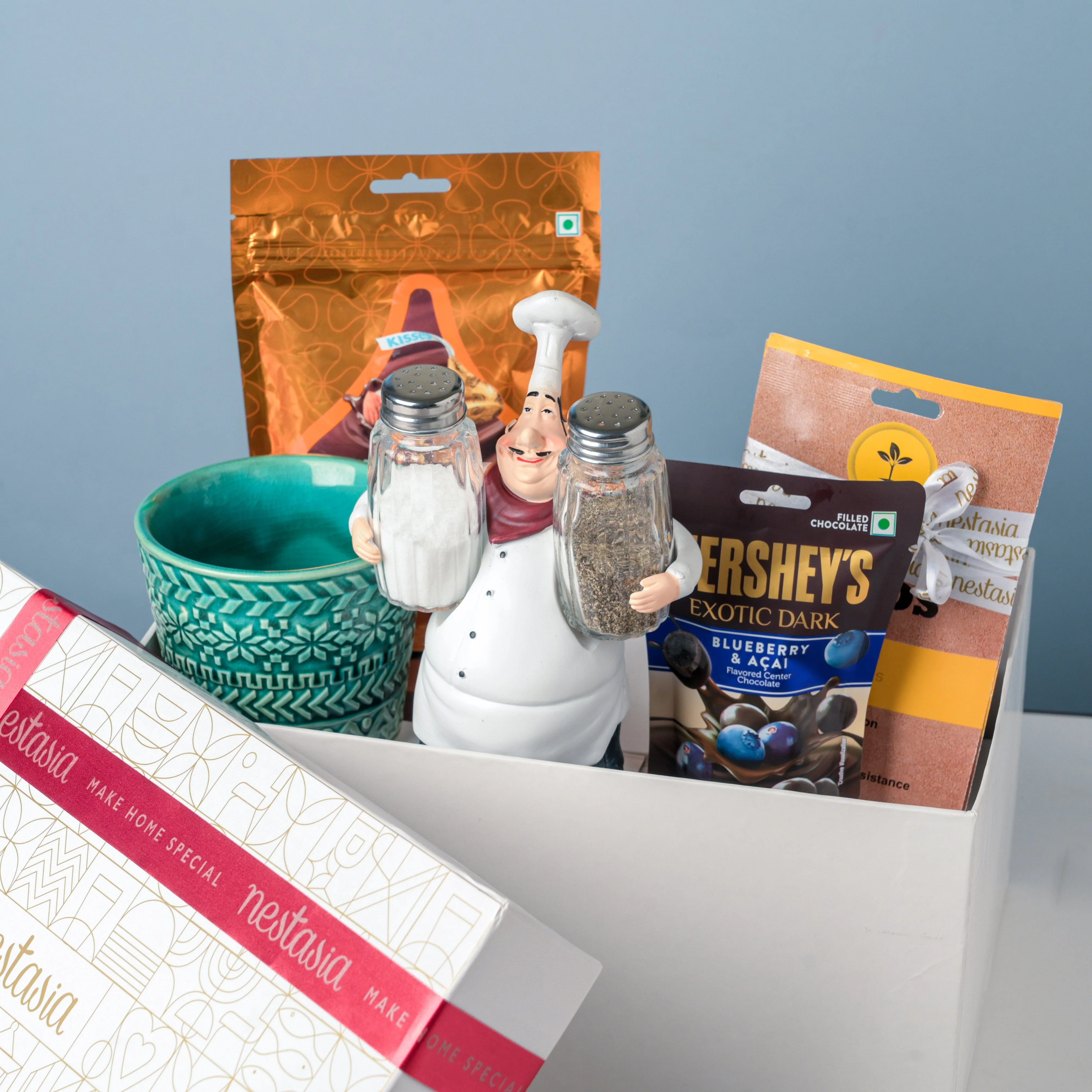 Chef And Planter Festive Hamper Set Of 6 - Image 3