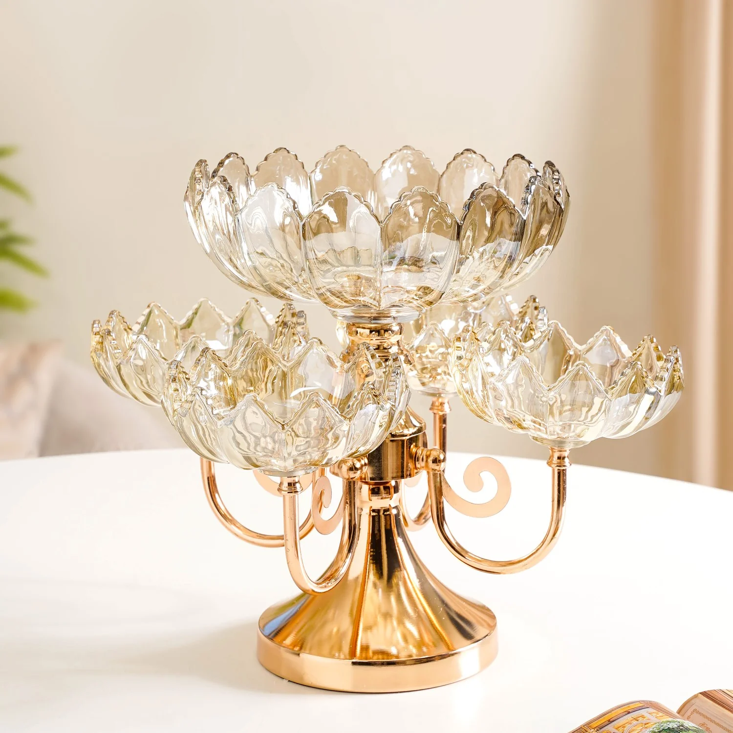 Chic Rotating Set of 5 Decorative Glass Bowls With Stand - Image 2