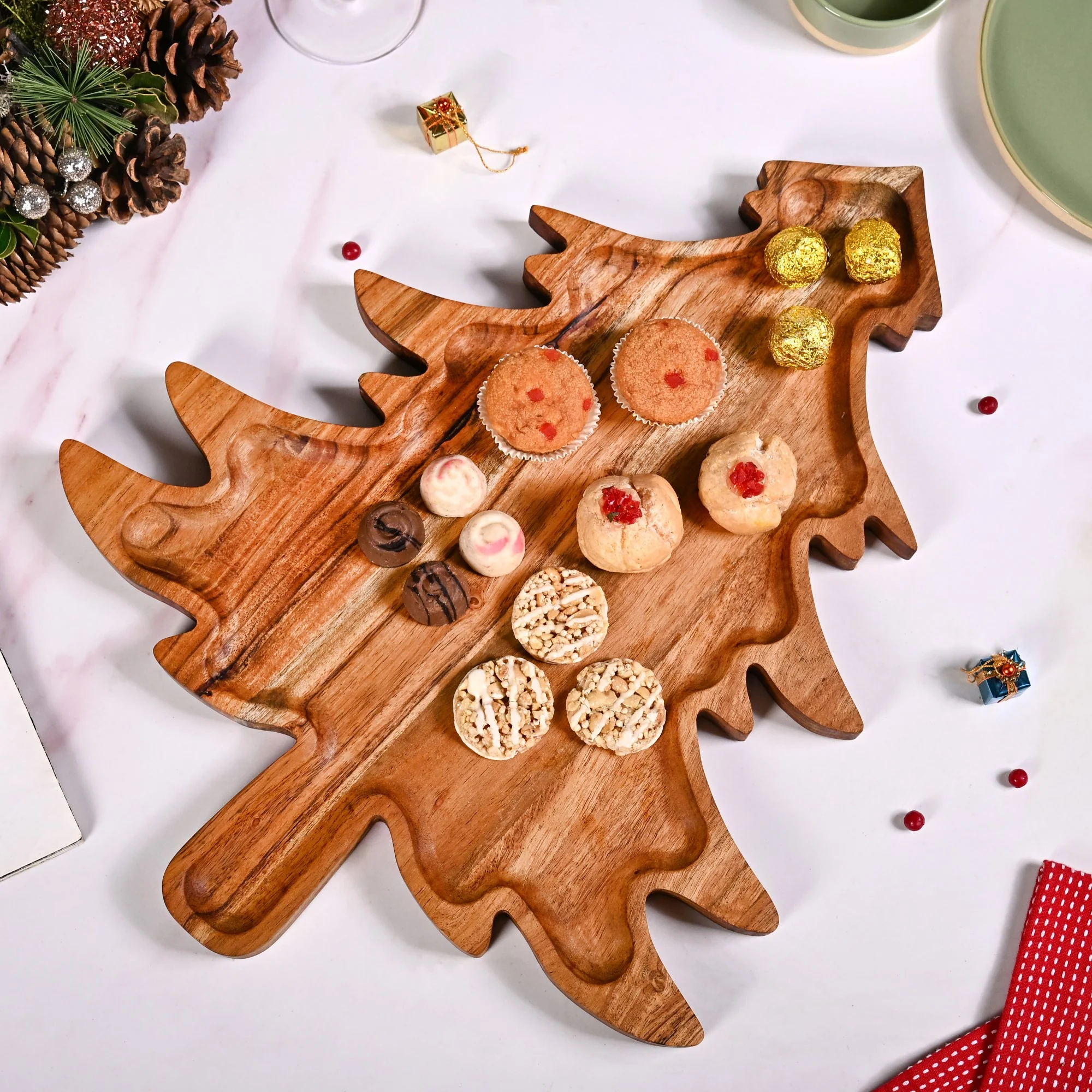 Christmas Tree Sustainable Large Wooden Platter - Image 6