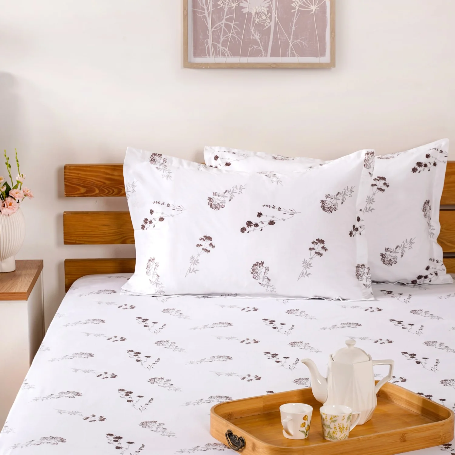 Chrysanthemum 180 TC Pure Cotton Bedsheet And Pillowcase Set Green King Size 275x275 cm - Image 3