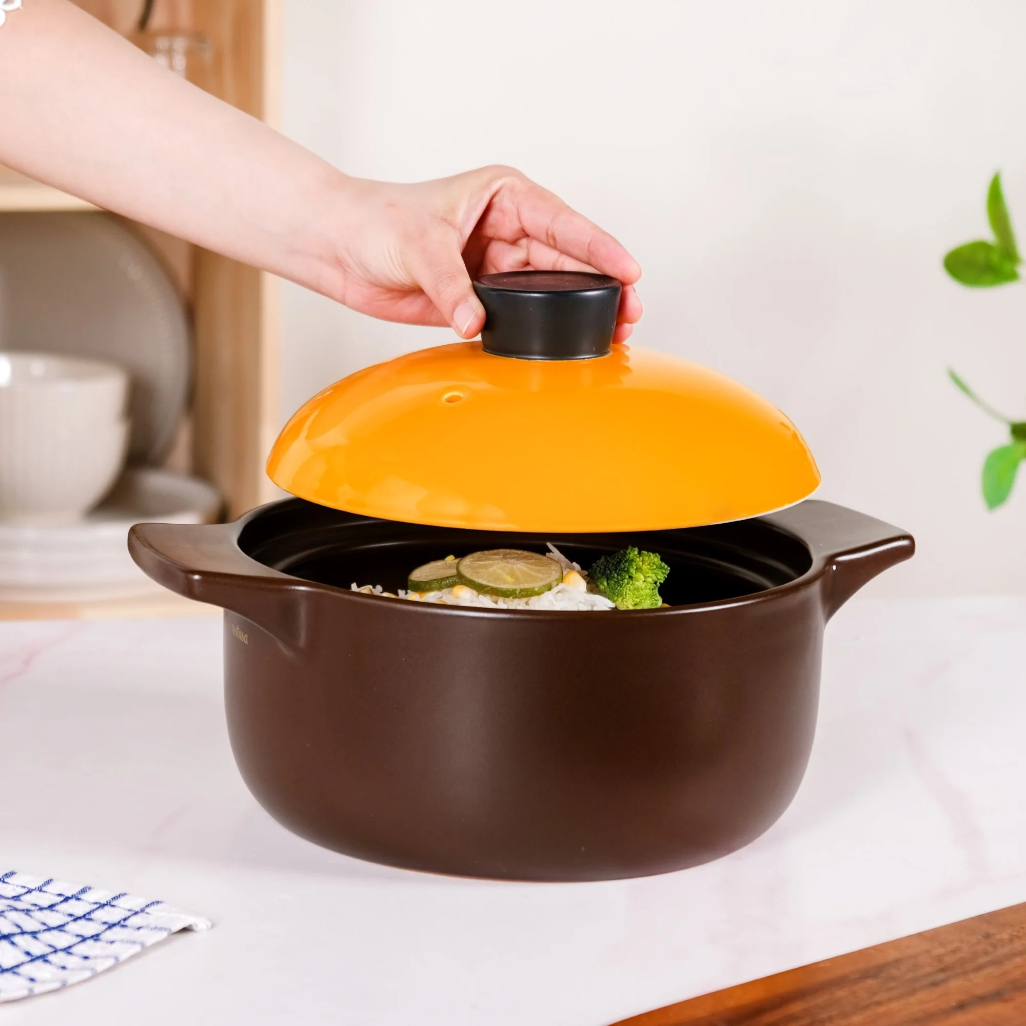 Clementine Ceramic Deep Cooking Pot With Lid 3200ml - Image 8