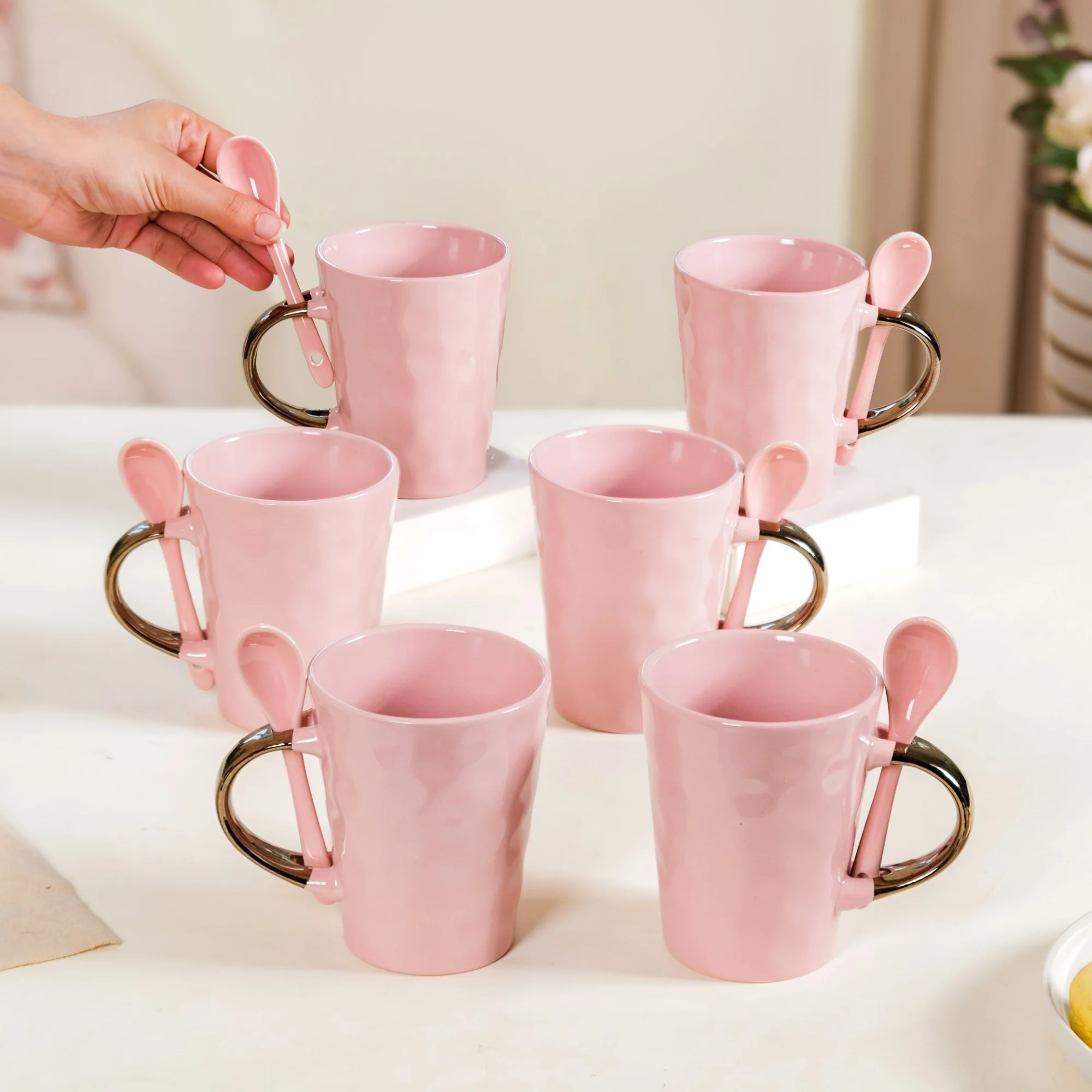 Coffee Mugs With Spoons Pink Set Of 6 350ml - Image 2