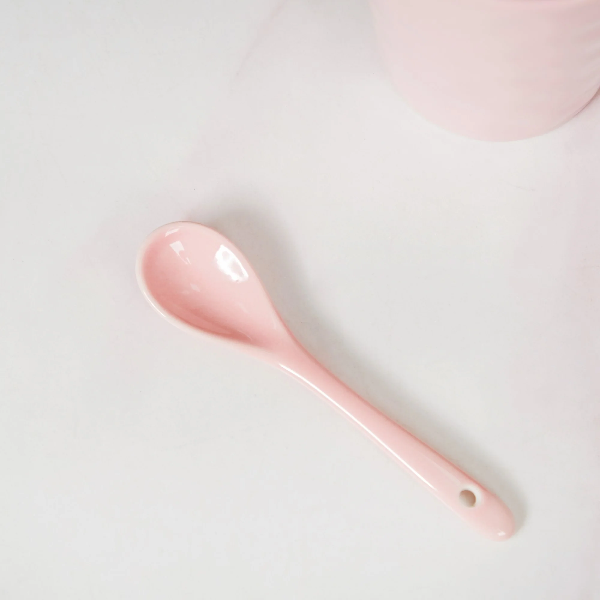 Coffee Mugs With Spoons Pink Set Of 6 350ml - Image 7