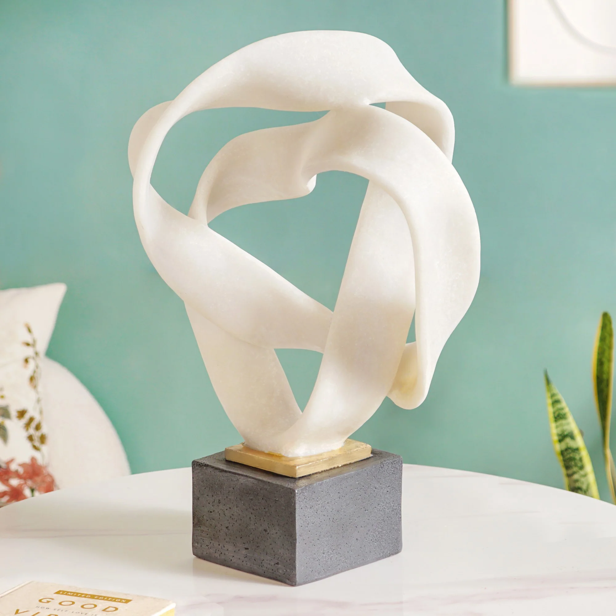 Contemporary Endless Loop Artistic Figurine Large - Image 6