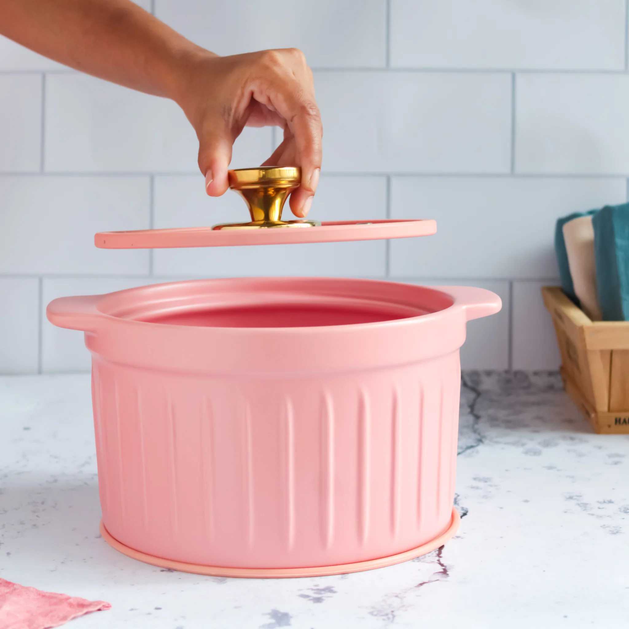 Cooking Pot with Glass Lid Pink - Image 5