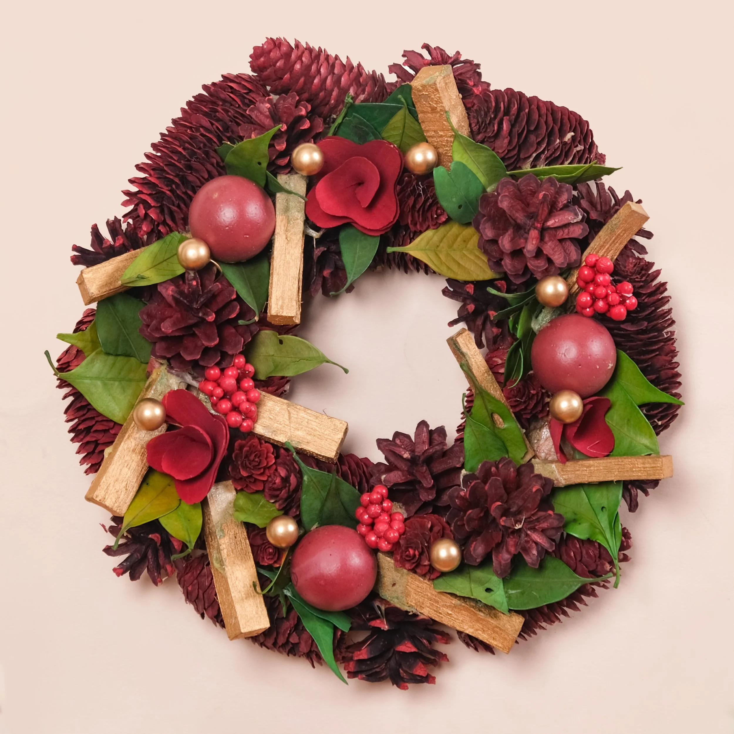 Crimson Pine Cones Ecofriendly Wreath - Image 7