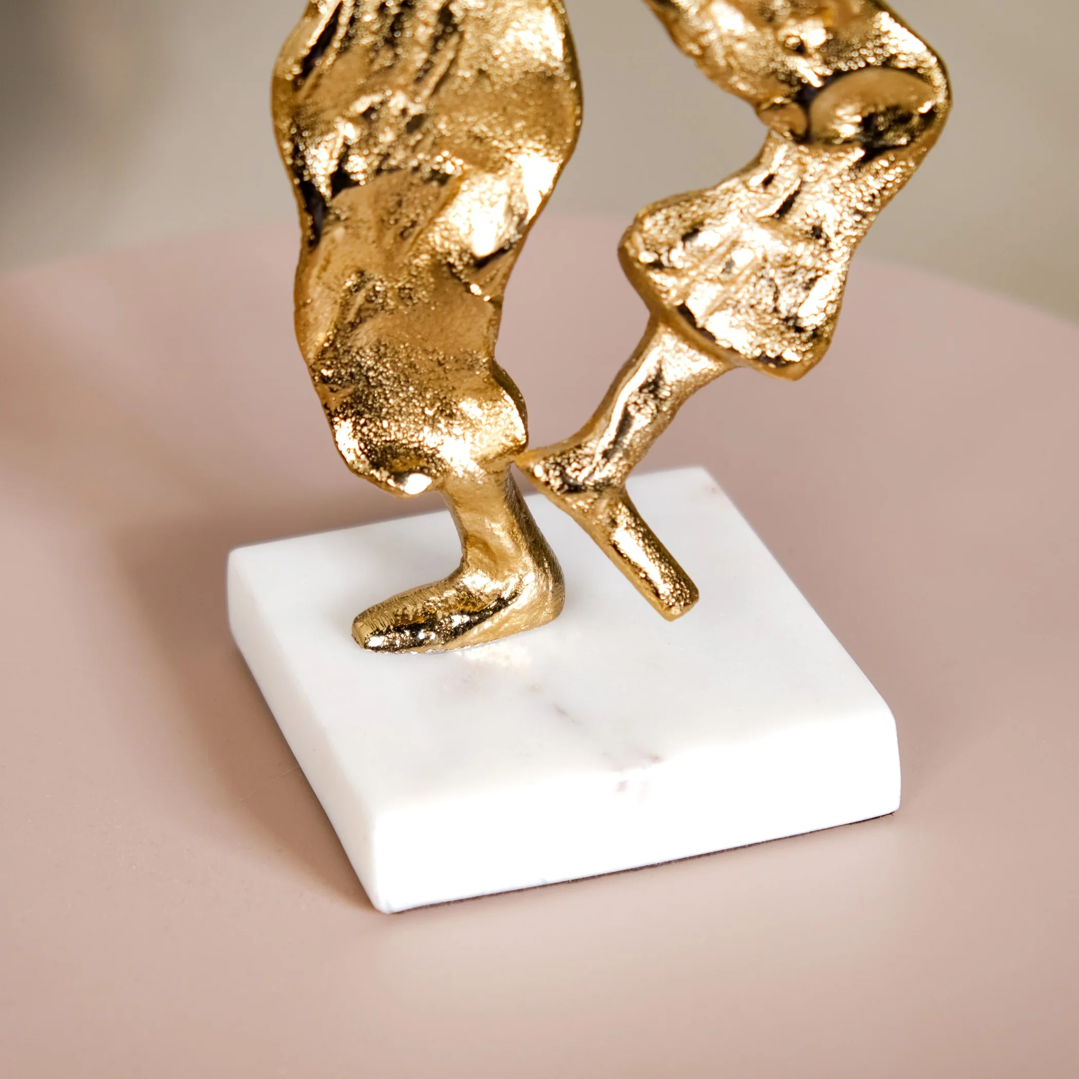 Dancing Musketeer Tabletop Metal Decor - Image 8