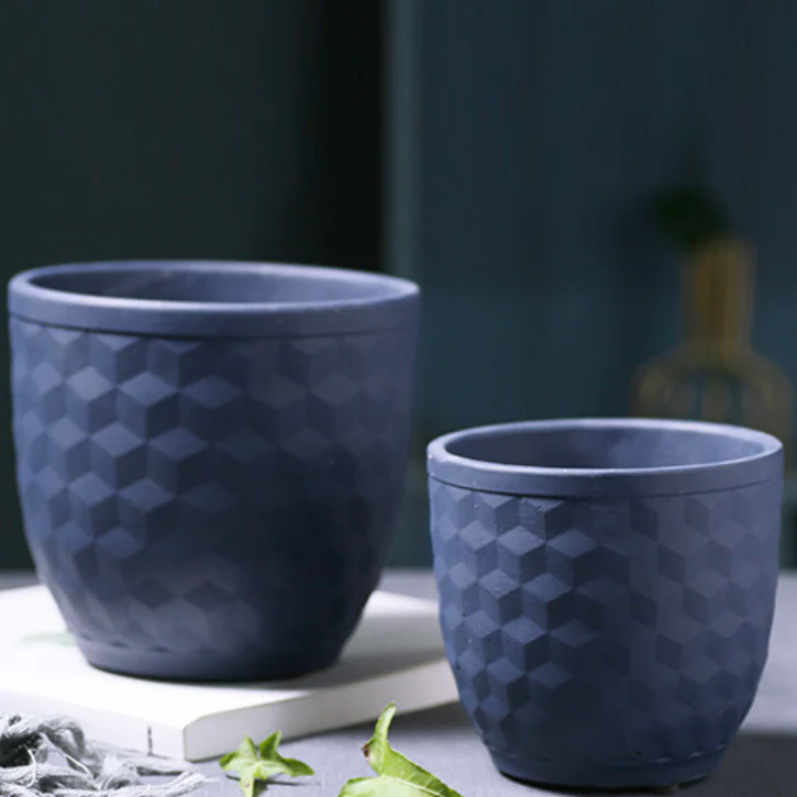 Dark Toned Hexagonal Pattern Pot - Image 8