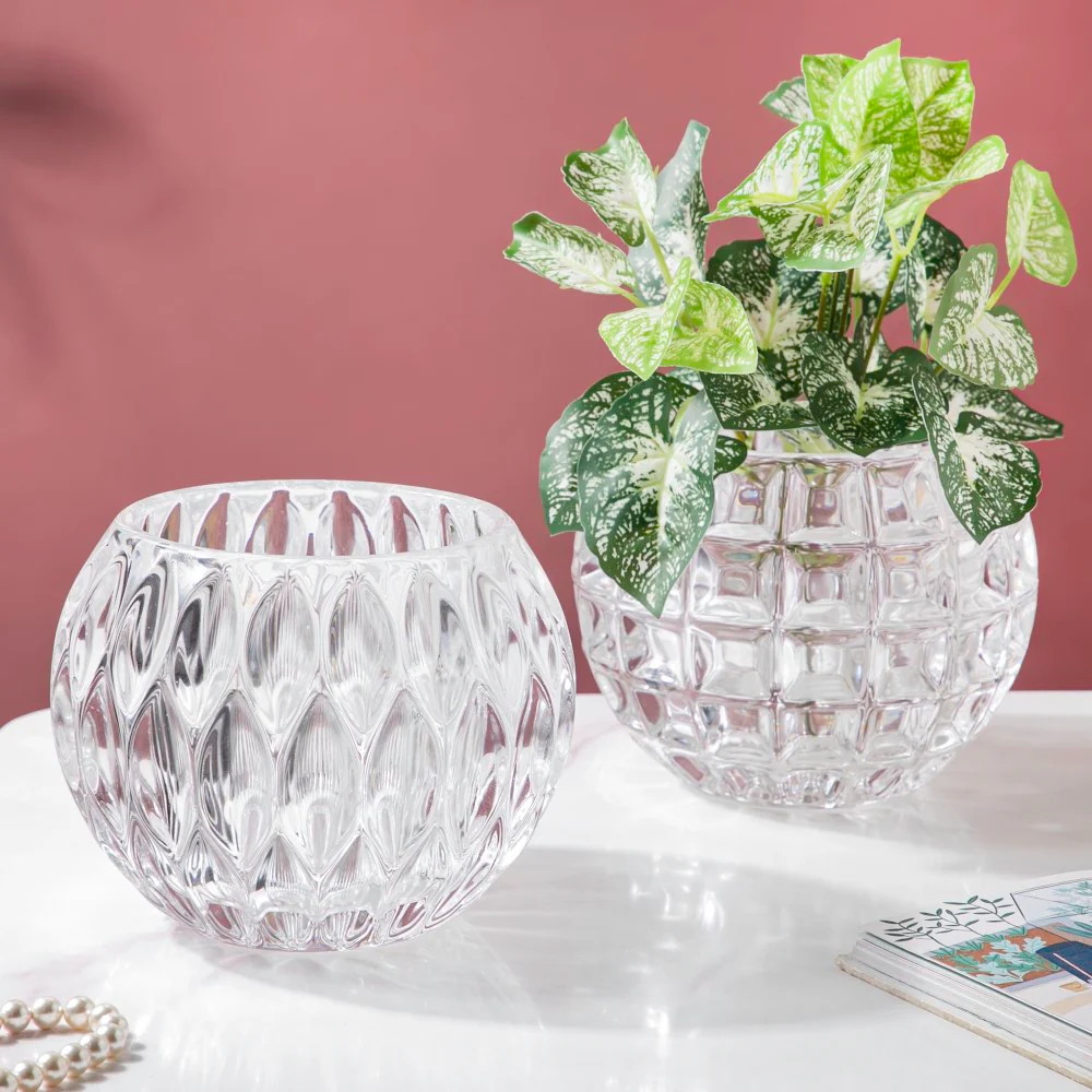 Deco Crystal Scalloped Glass Flower Vase - Image 5