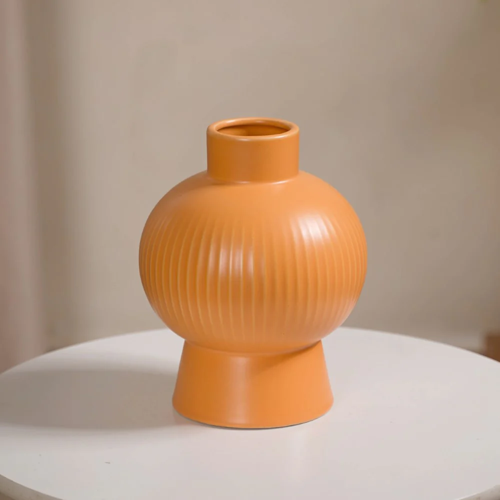Decorative Indoor Vase - Image 3
