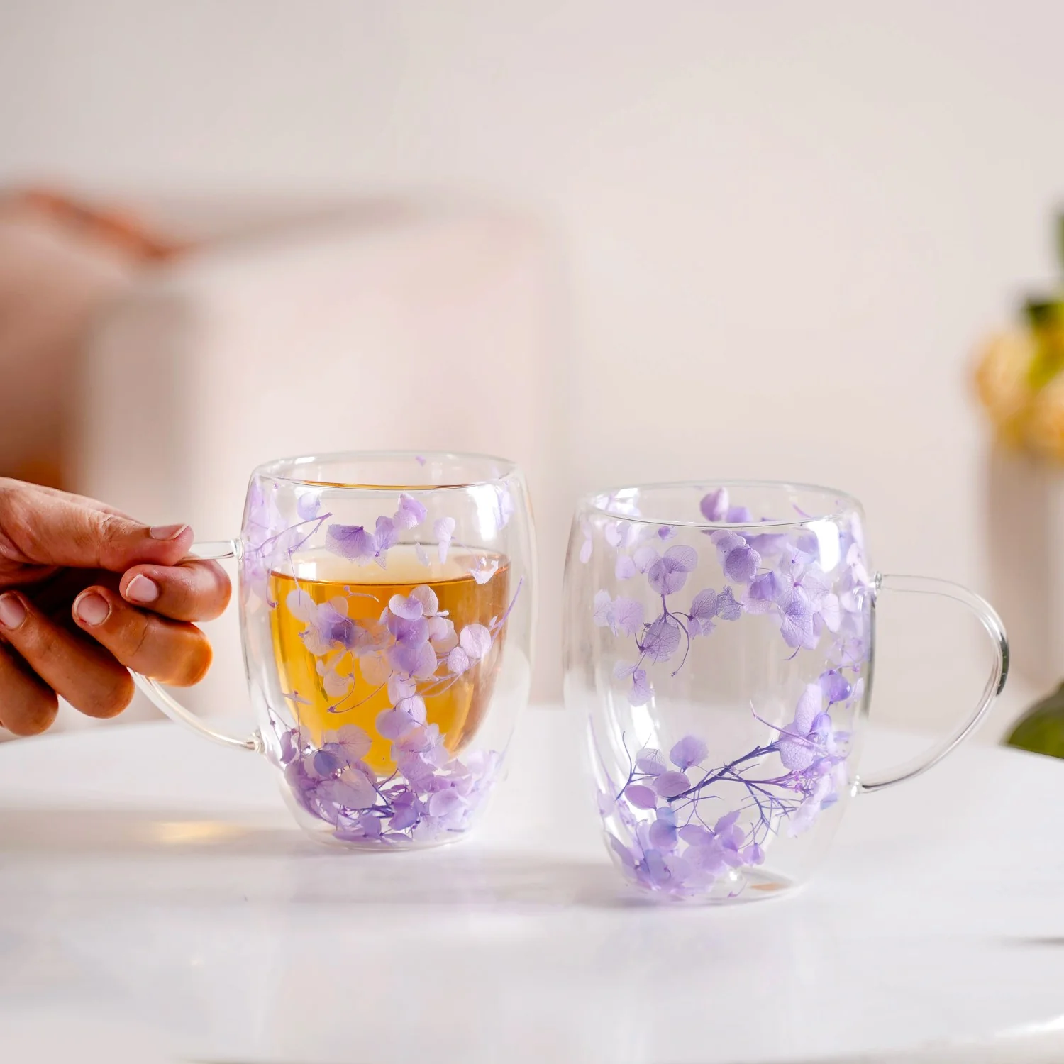 Double Wall Flower Inside Glass Insulated Mug Set Of 2 350ml - Image 3
