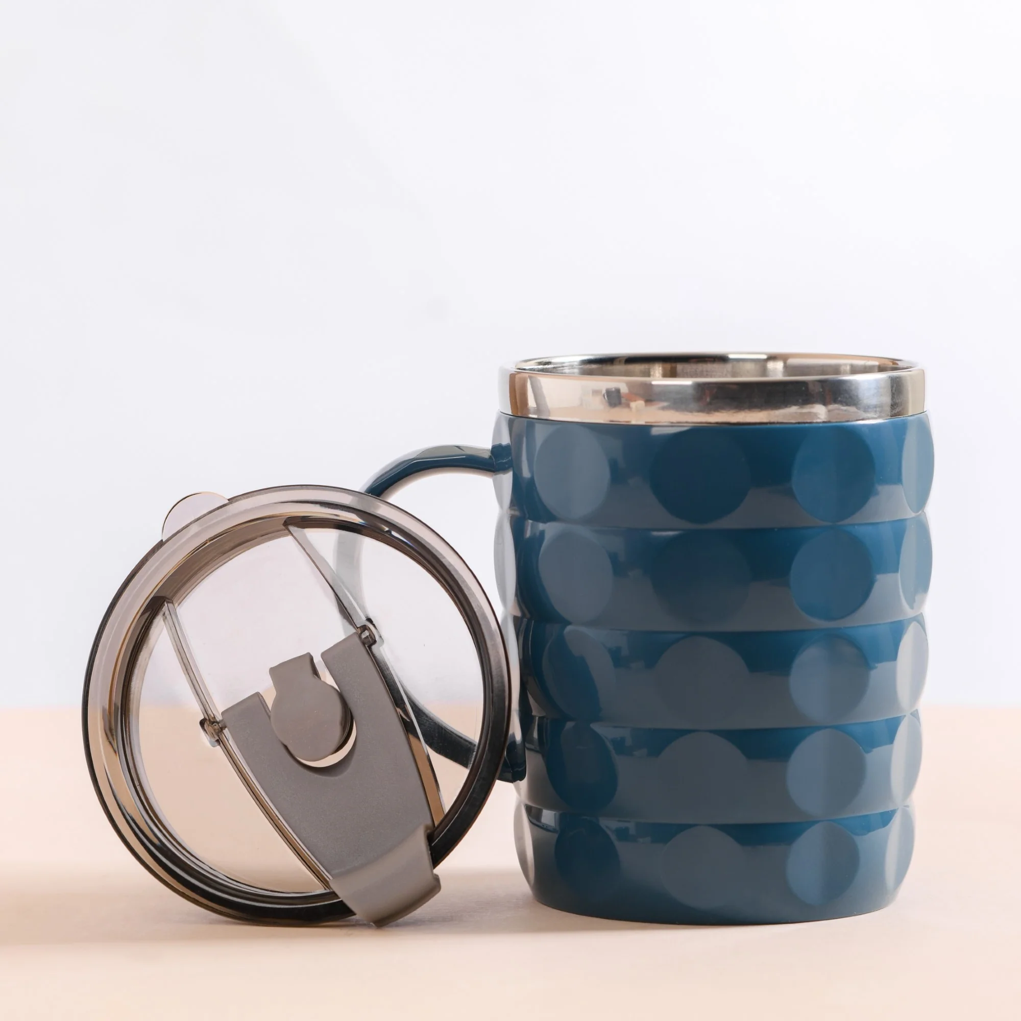 Stylish Travel Mug For Car Blue 400ml - Image 10