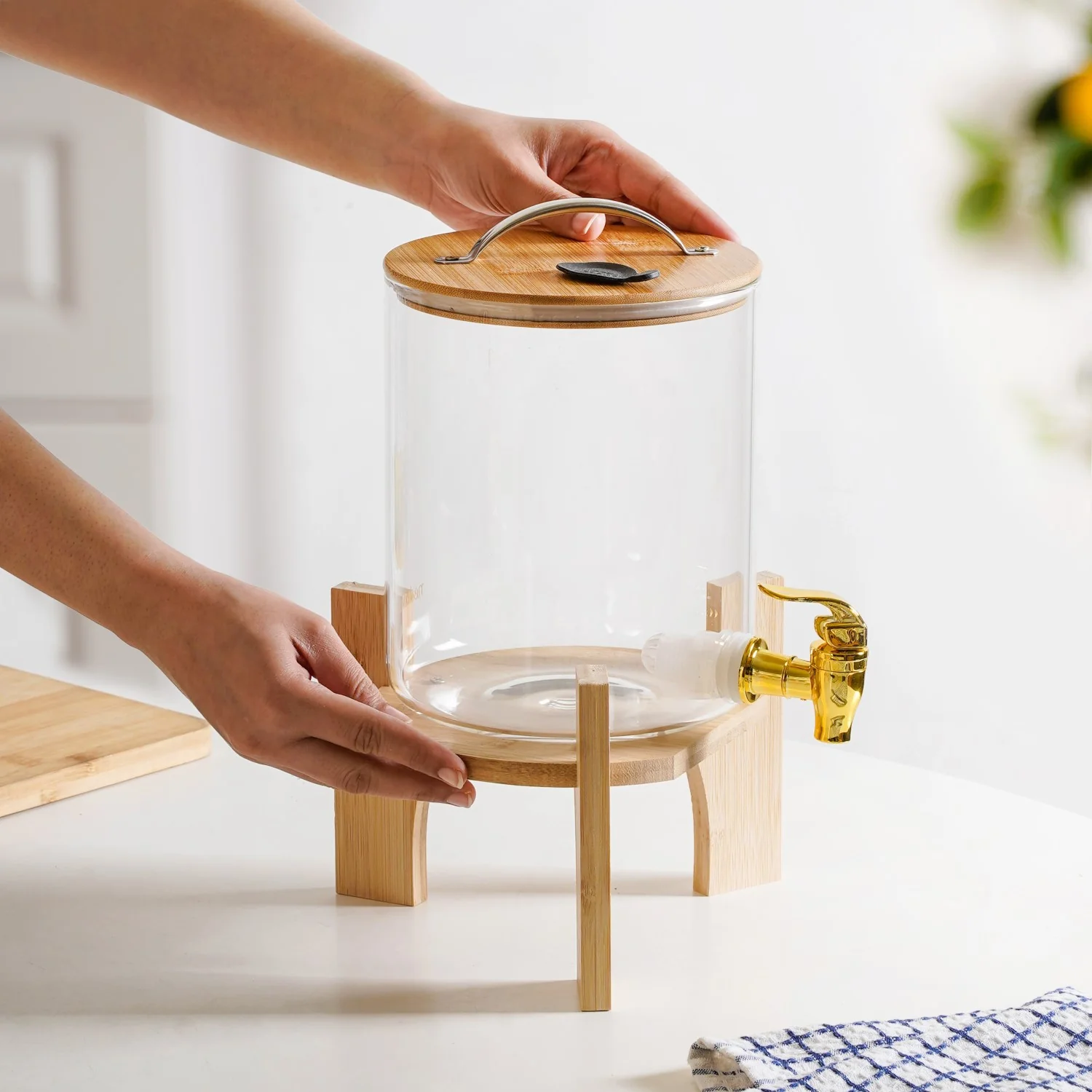 Drinks Dispenser With Bamboo Stand 3600ml - Image 3