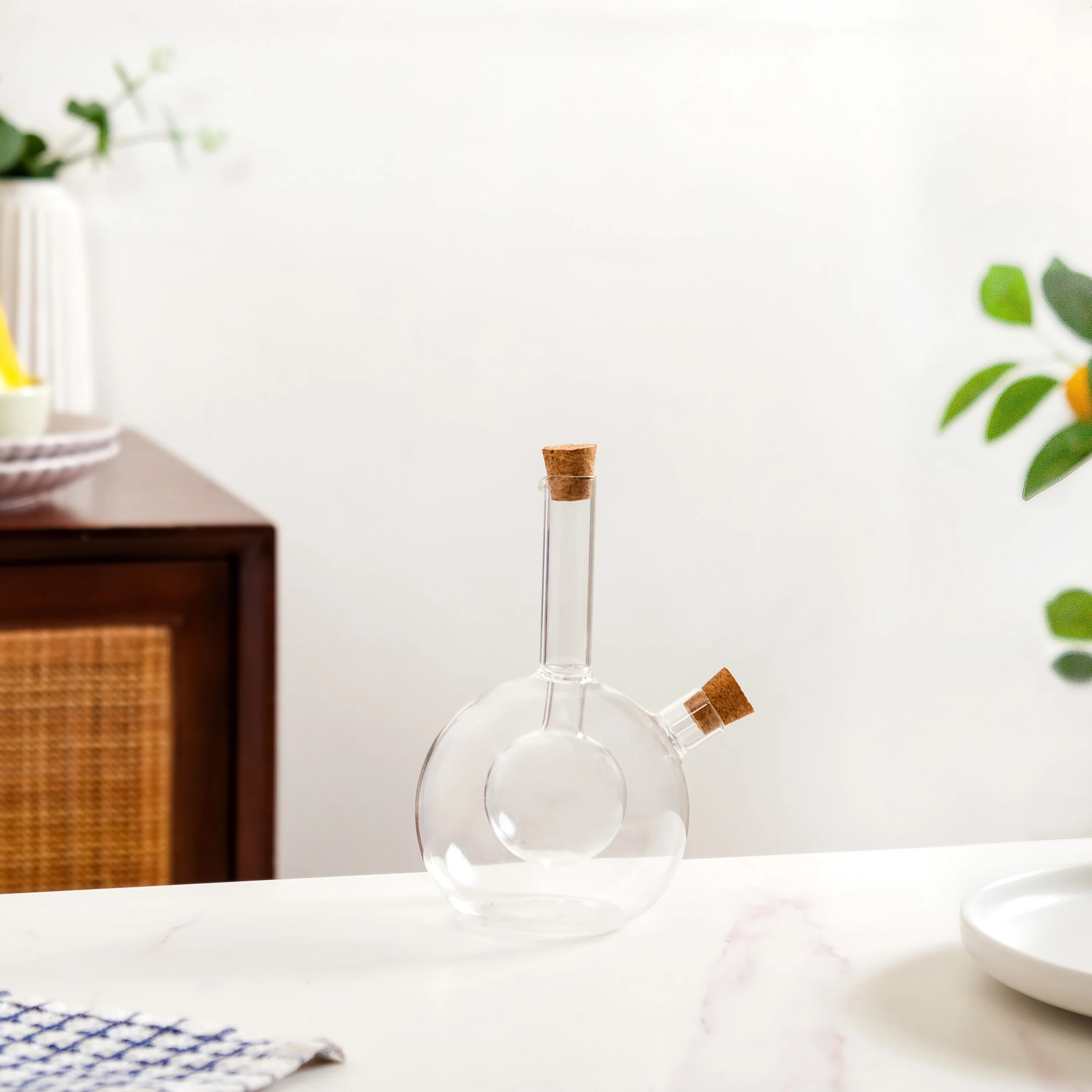 2 in 1 Oil And Balsamic Vinegar Cruet Bottle - Image 7