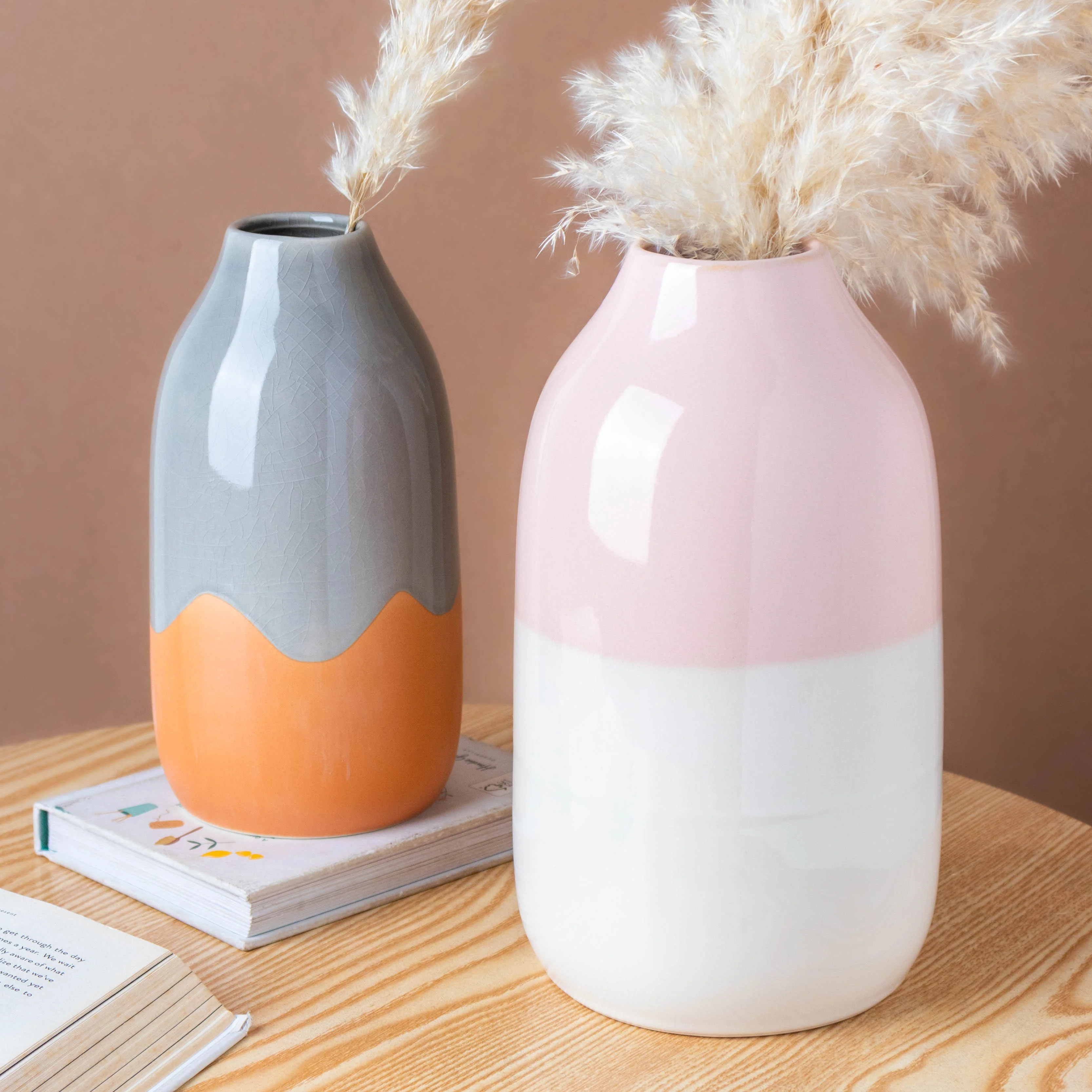 Dual Toned Flower Vase - Image 10