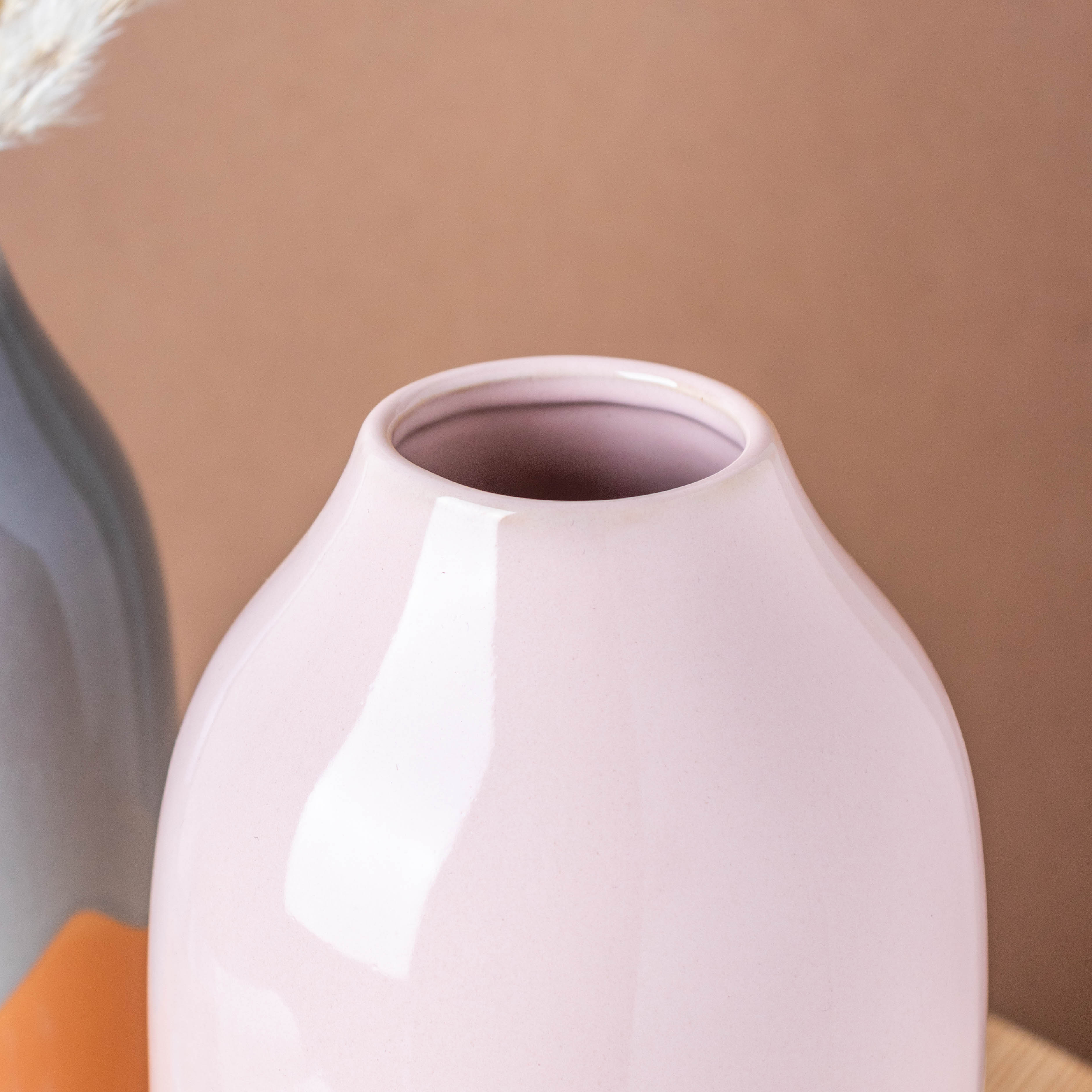 Dual Toned Flower Vase - Image 6