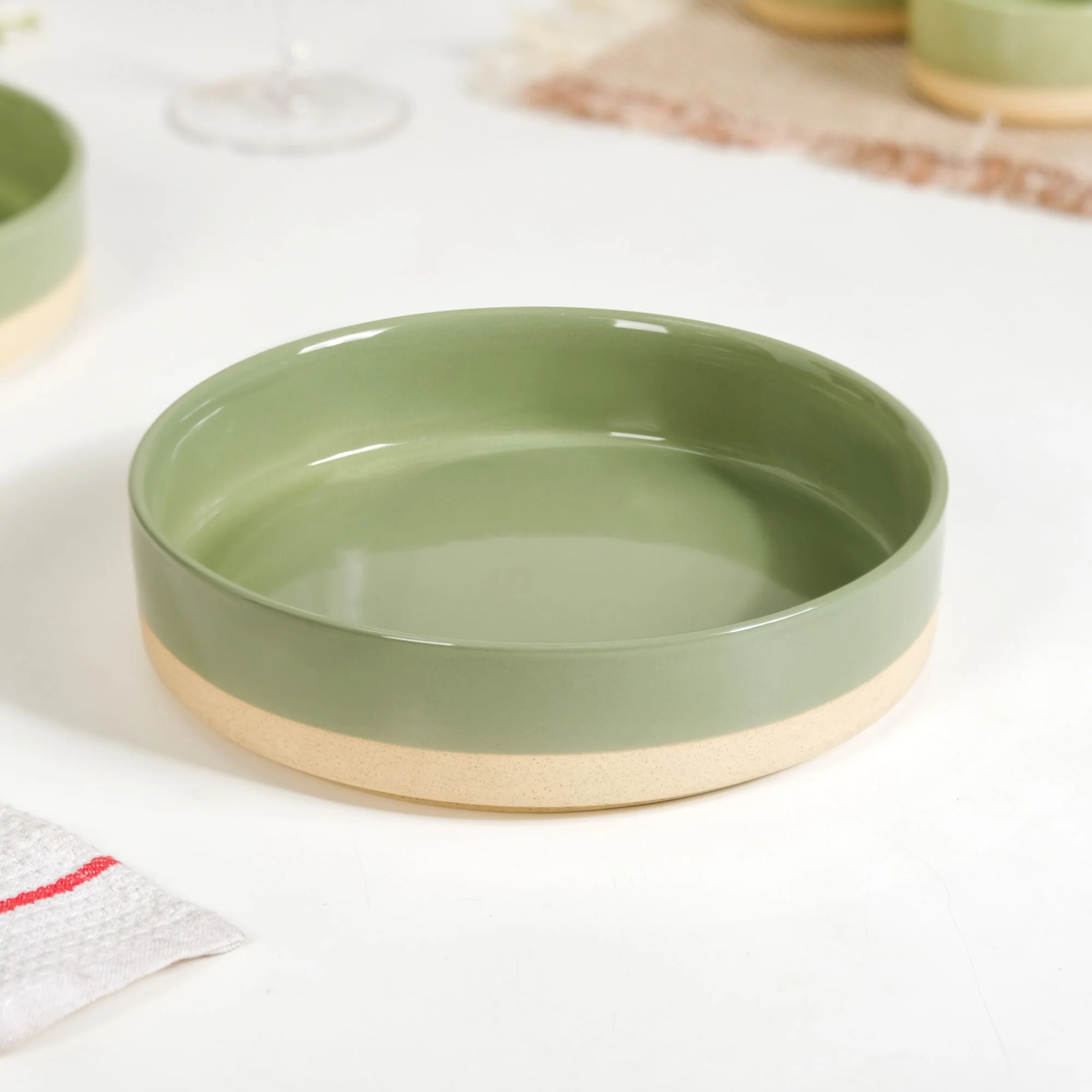 Earthy Sage Green Stoneware Serving Bowls Set Of 2 800ml - Image 3
