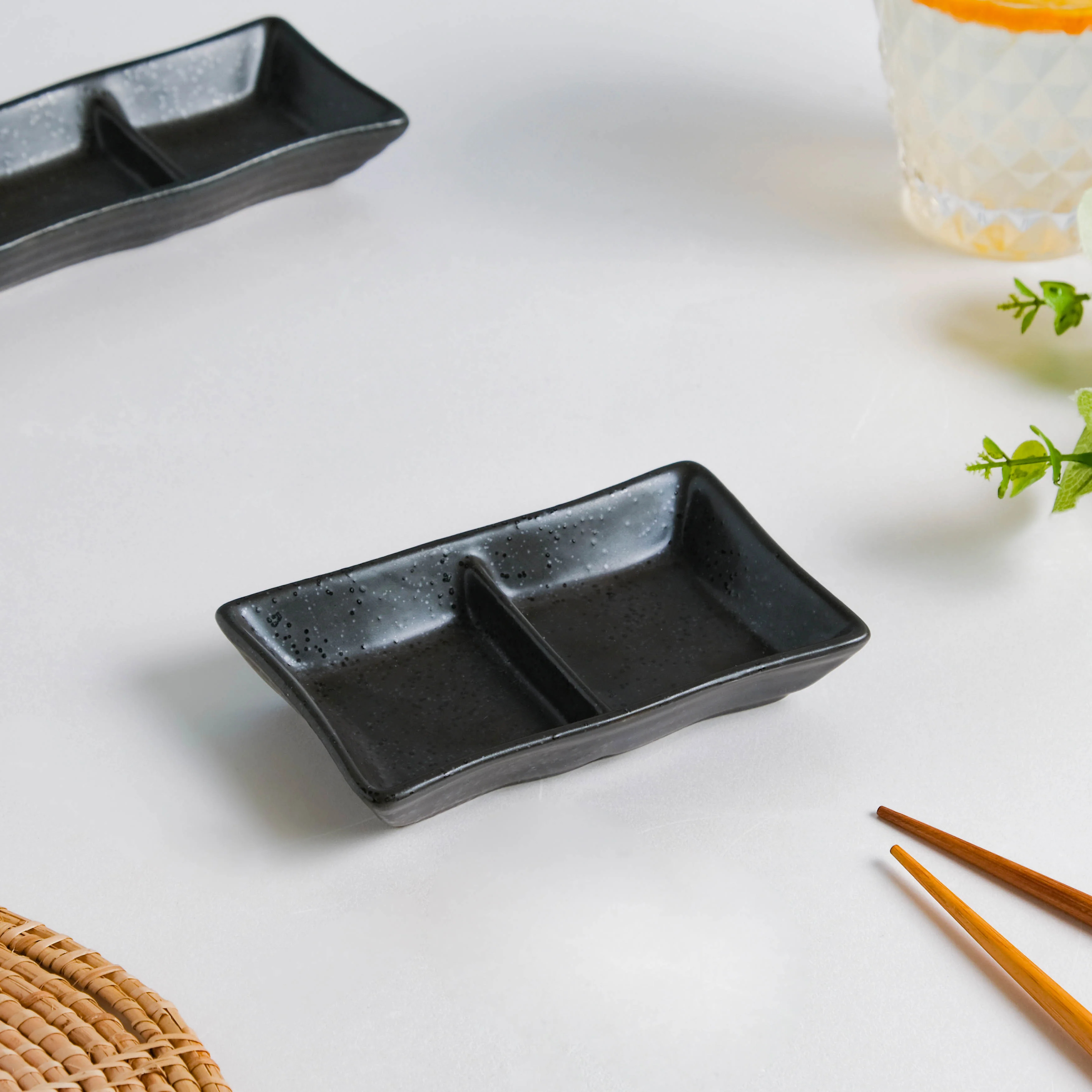Ebony Black Section Dip Plate - Image 6