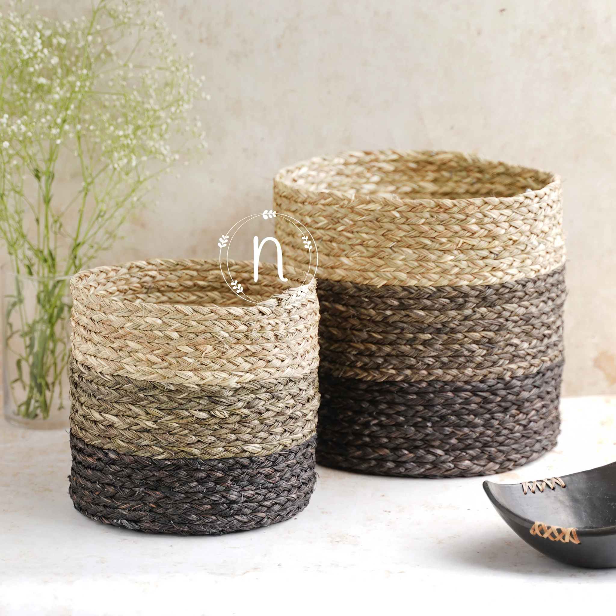 Eco-Friendly Planter Baskets Brown Set of 2 - Image 3