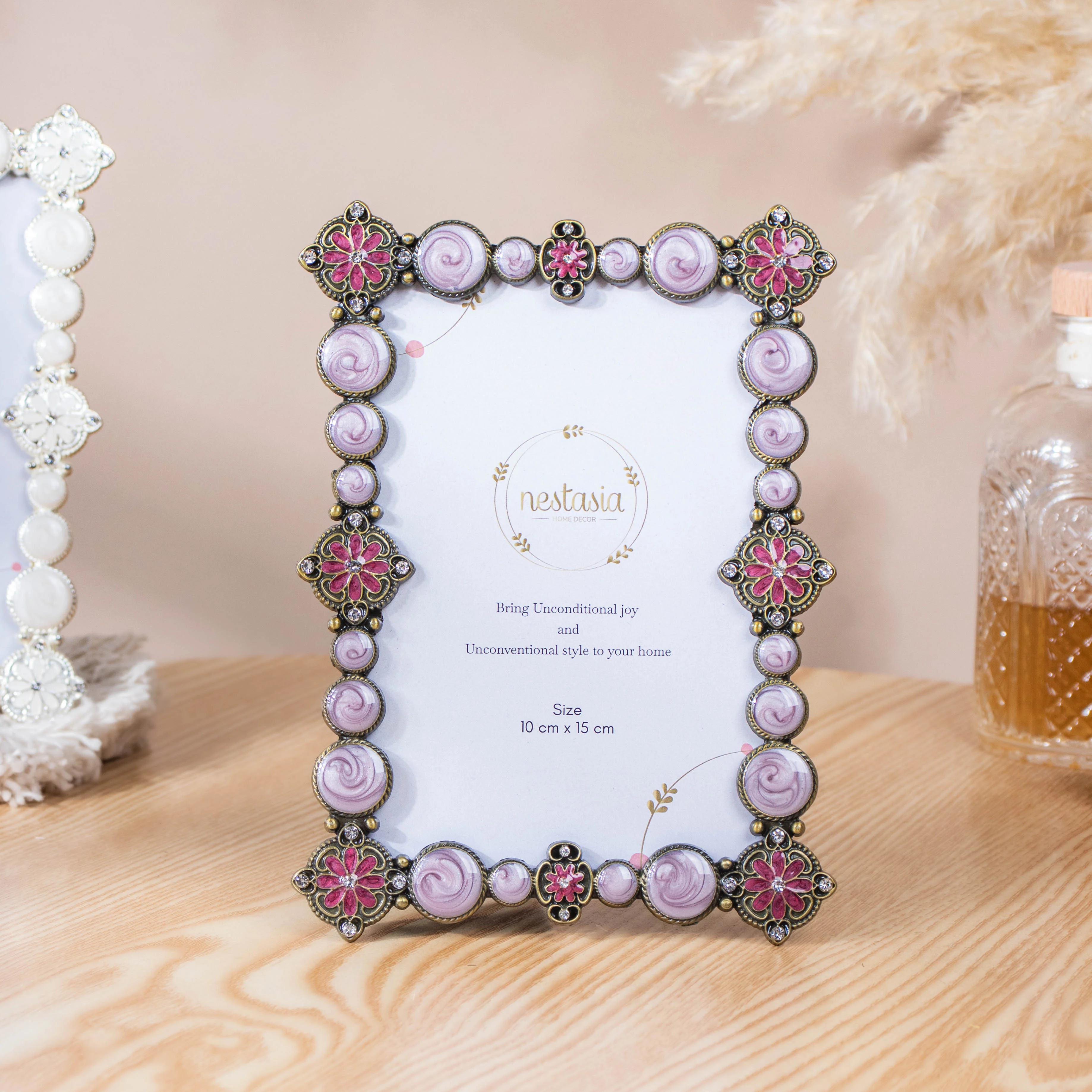 Euphoria Flower Photo Frame - Image 3