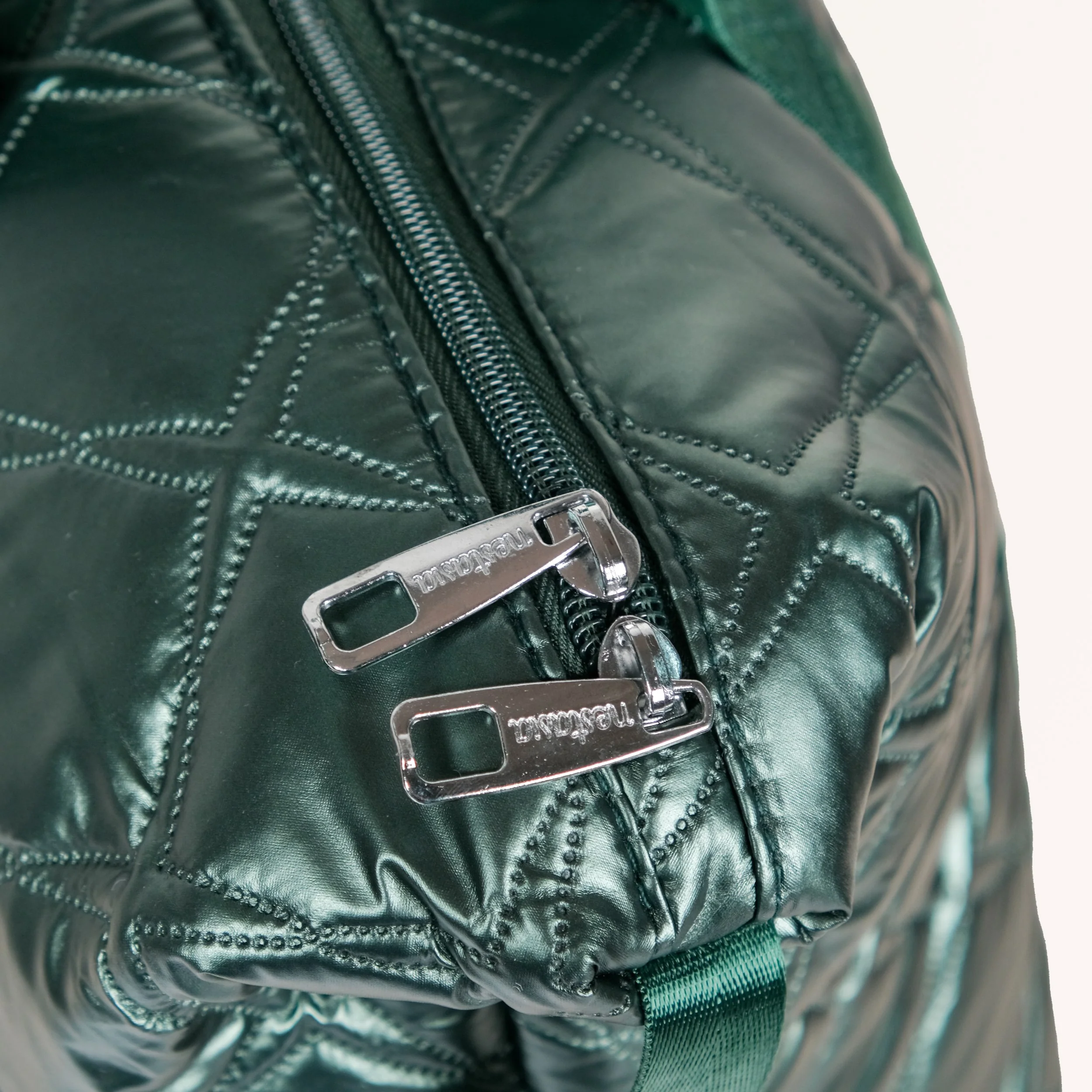 Expandable Movo Travel Bag With Removable Wheels Metallic Green - Image 11