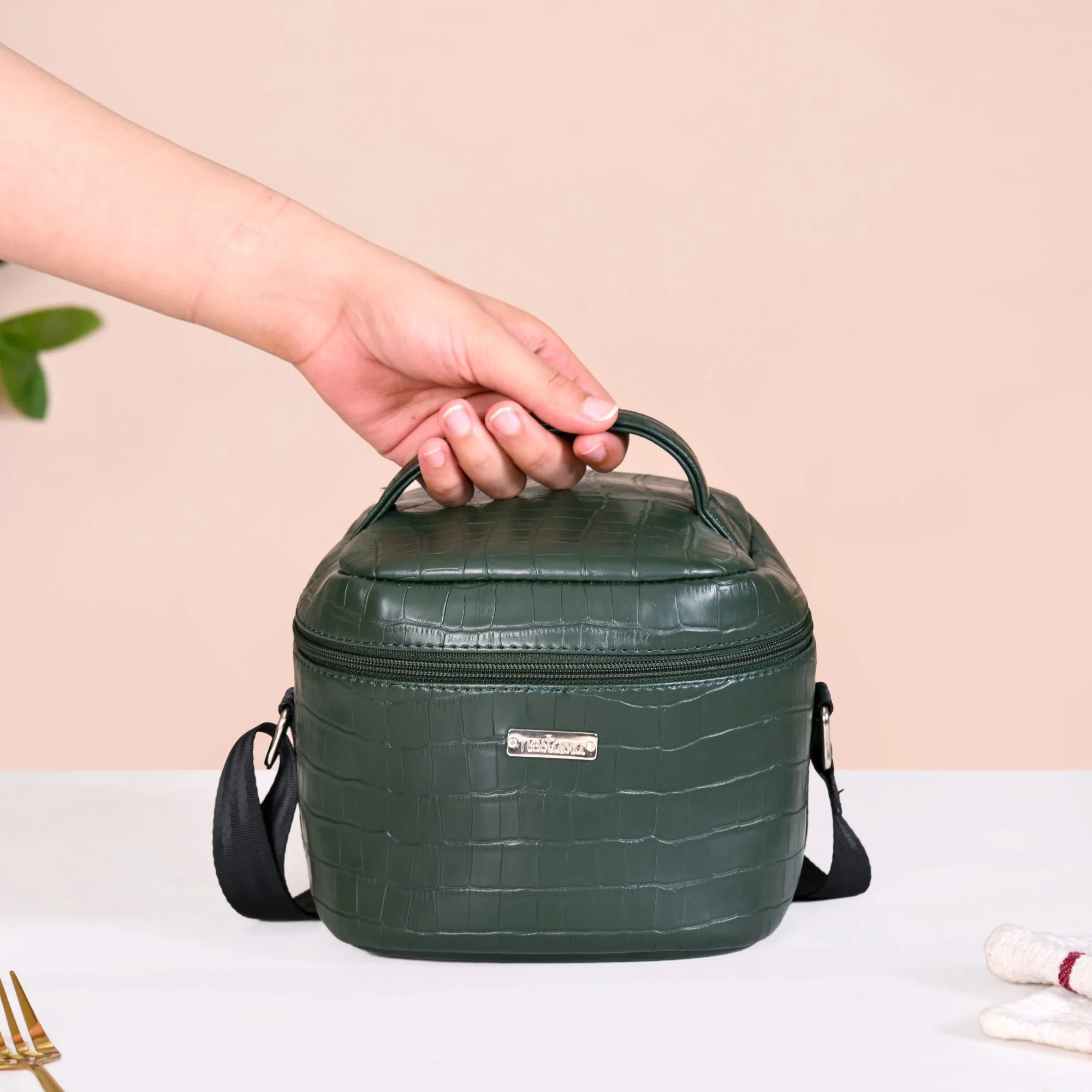 Fashion Forward Lunch Bag Lunch Box Set Green - Image 6