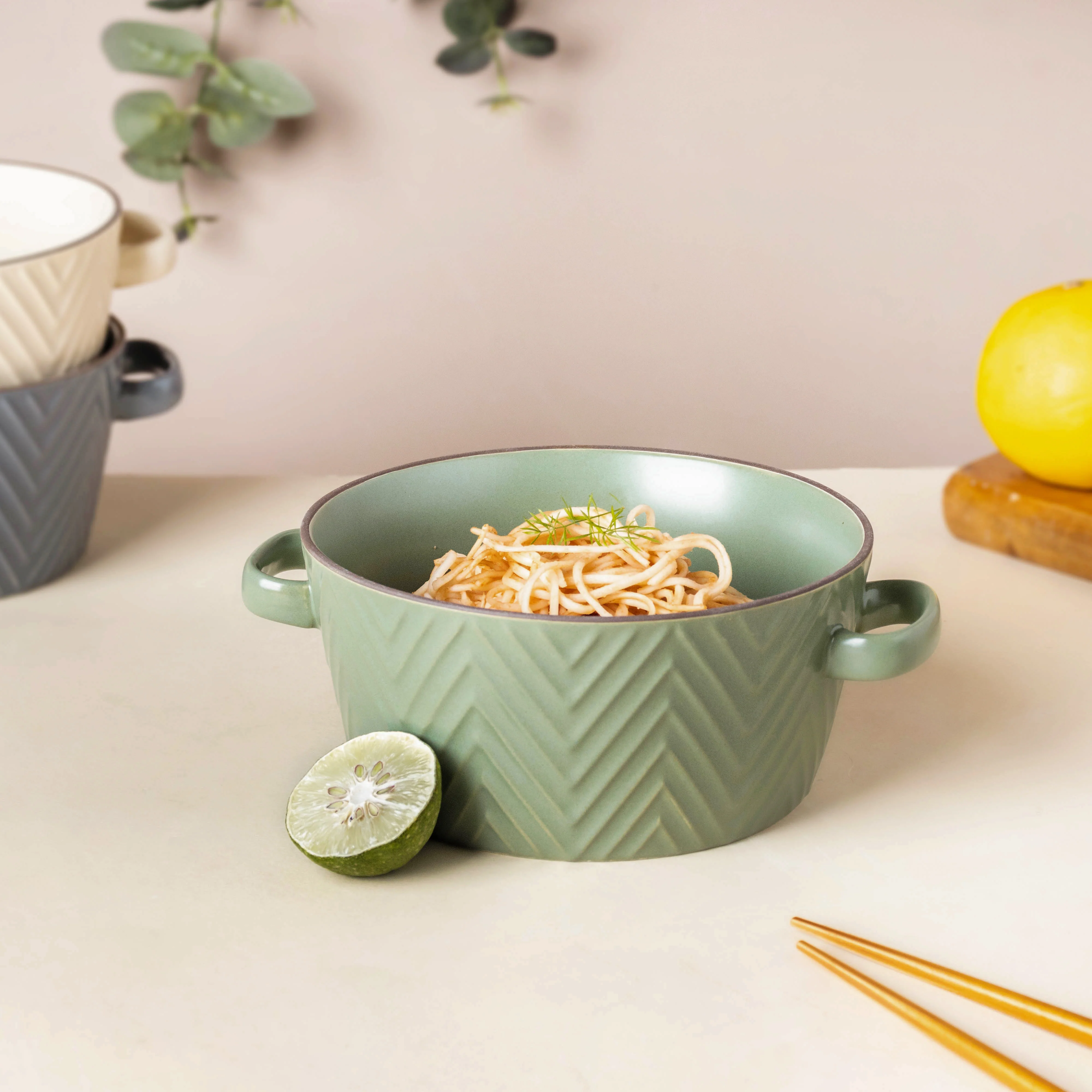Fern Green Textured Noodle Bowl - Image 4