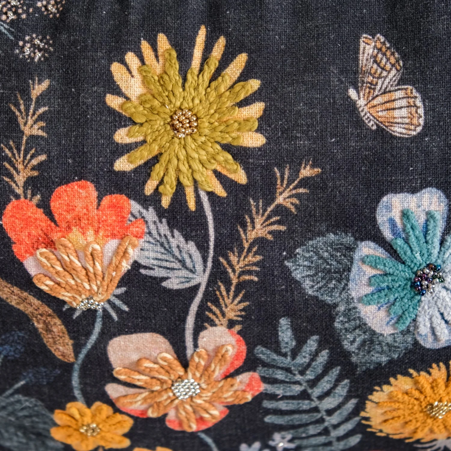 Floral Fantasy Beaded Couch Cushion Cover 20x14 Inch - Image 7