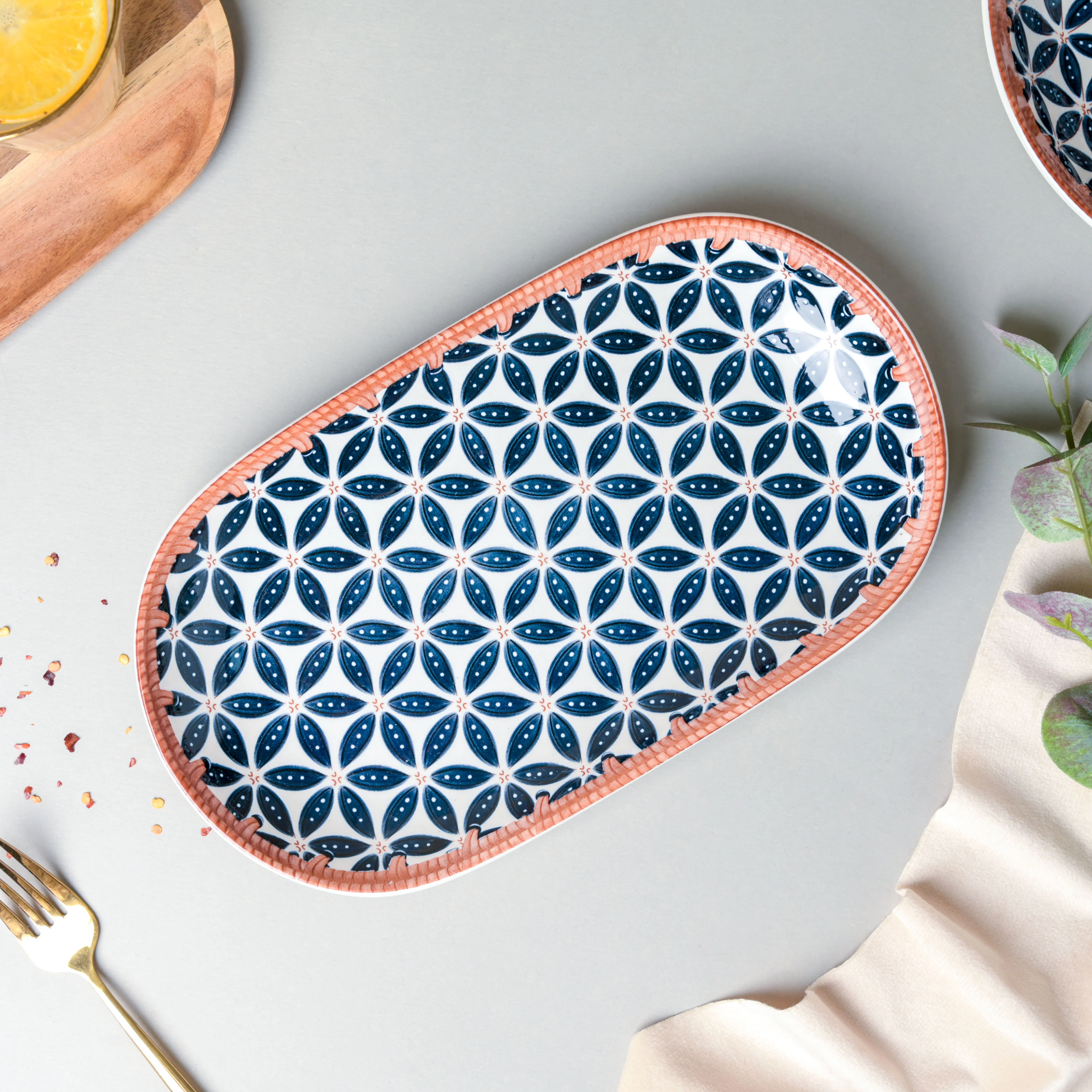 Floret Ceramic Long Plate 11.5 Inch - Image 6